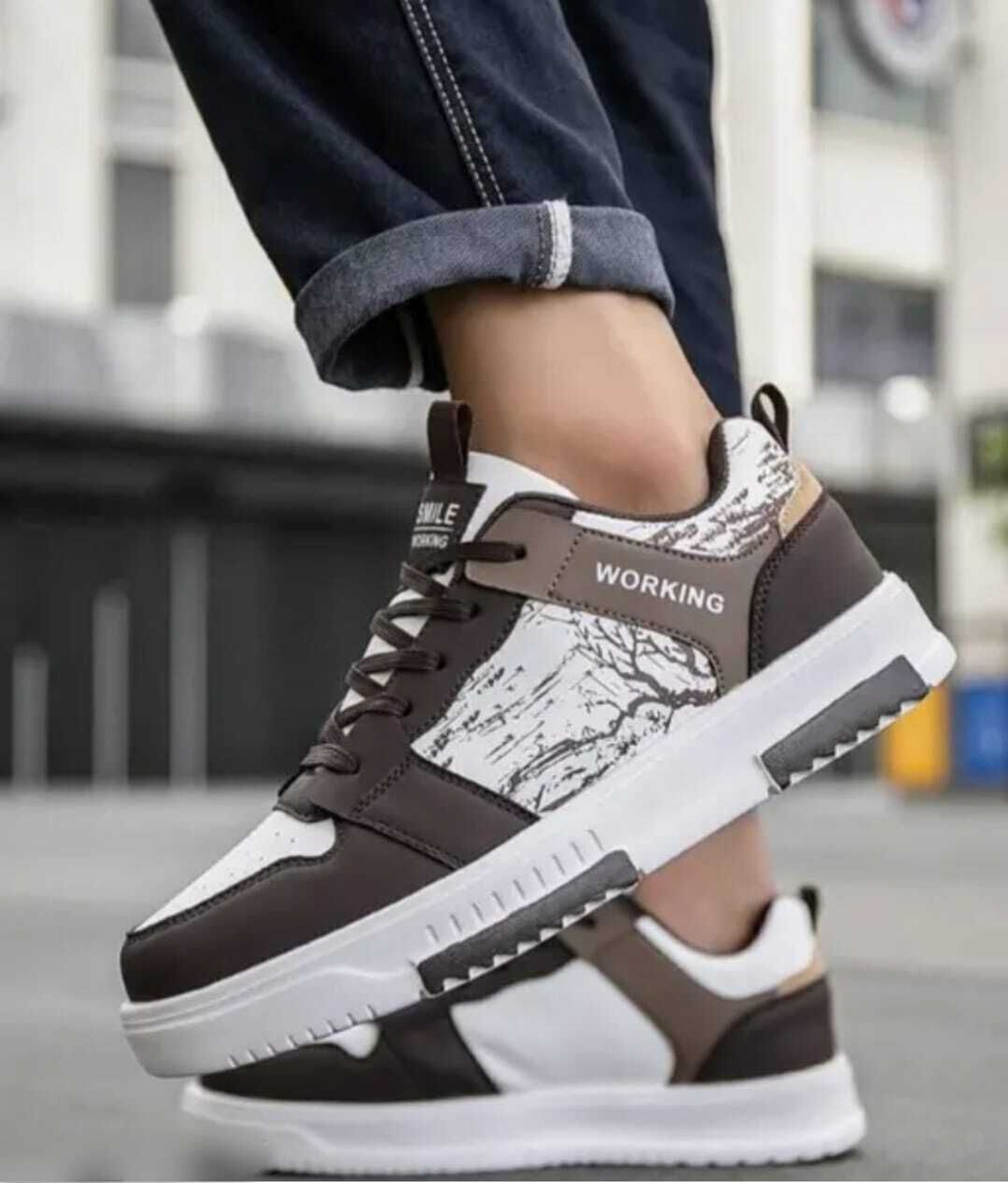 Image of ROASTER Sneakers For Men (Multicolor , 9)