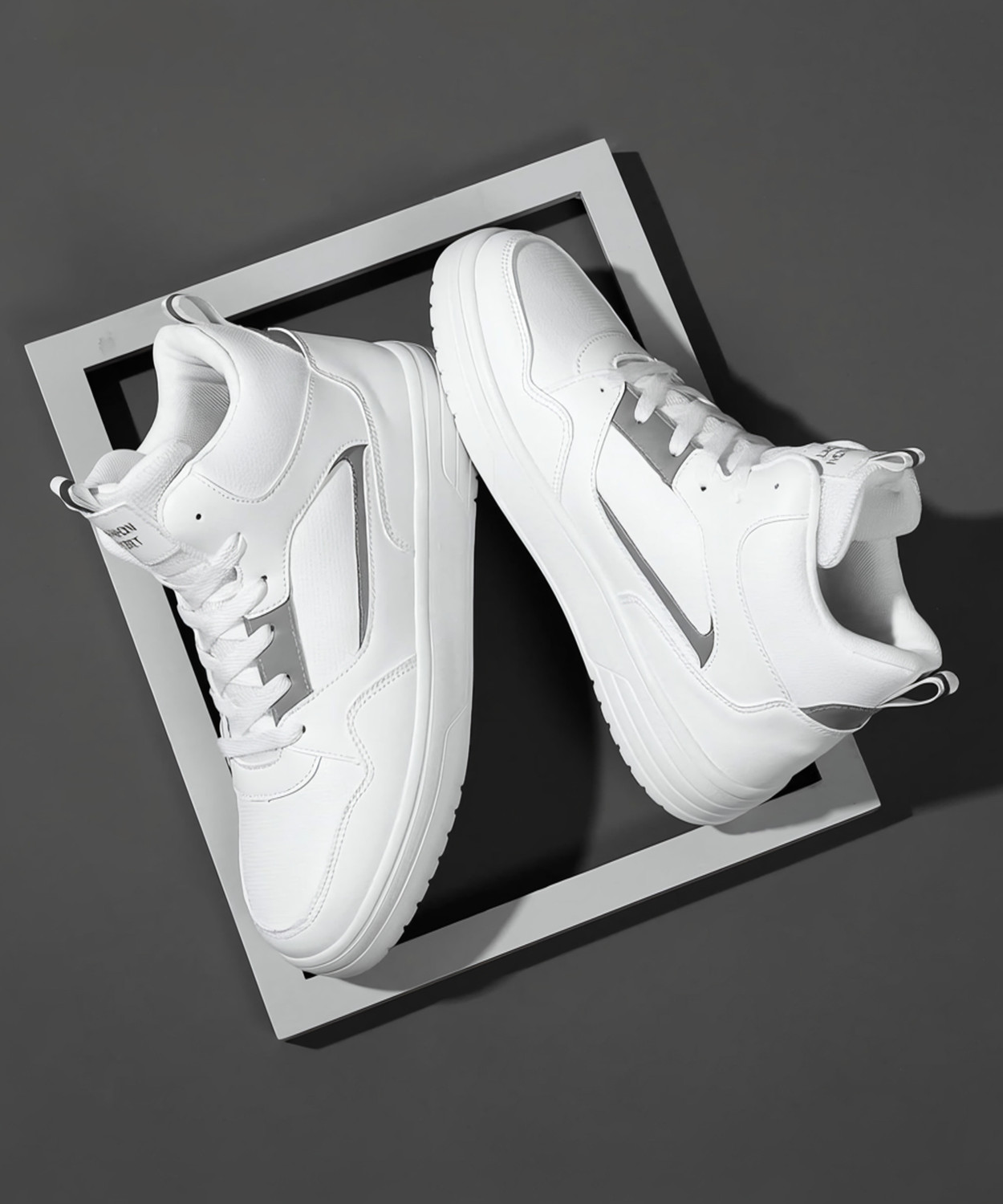 Image of Aeonik Stylish Casual Sneakers For Men & Boys Sneakers For Men (White, Green , 9)