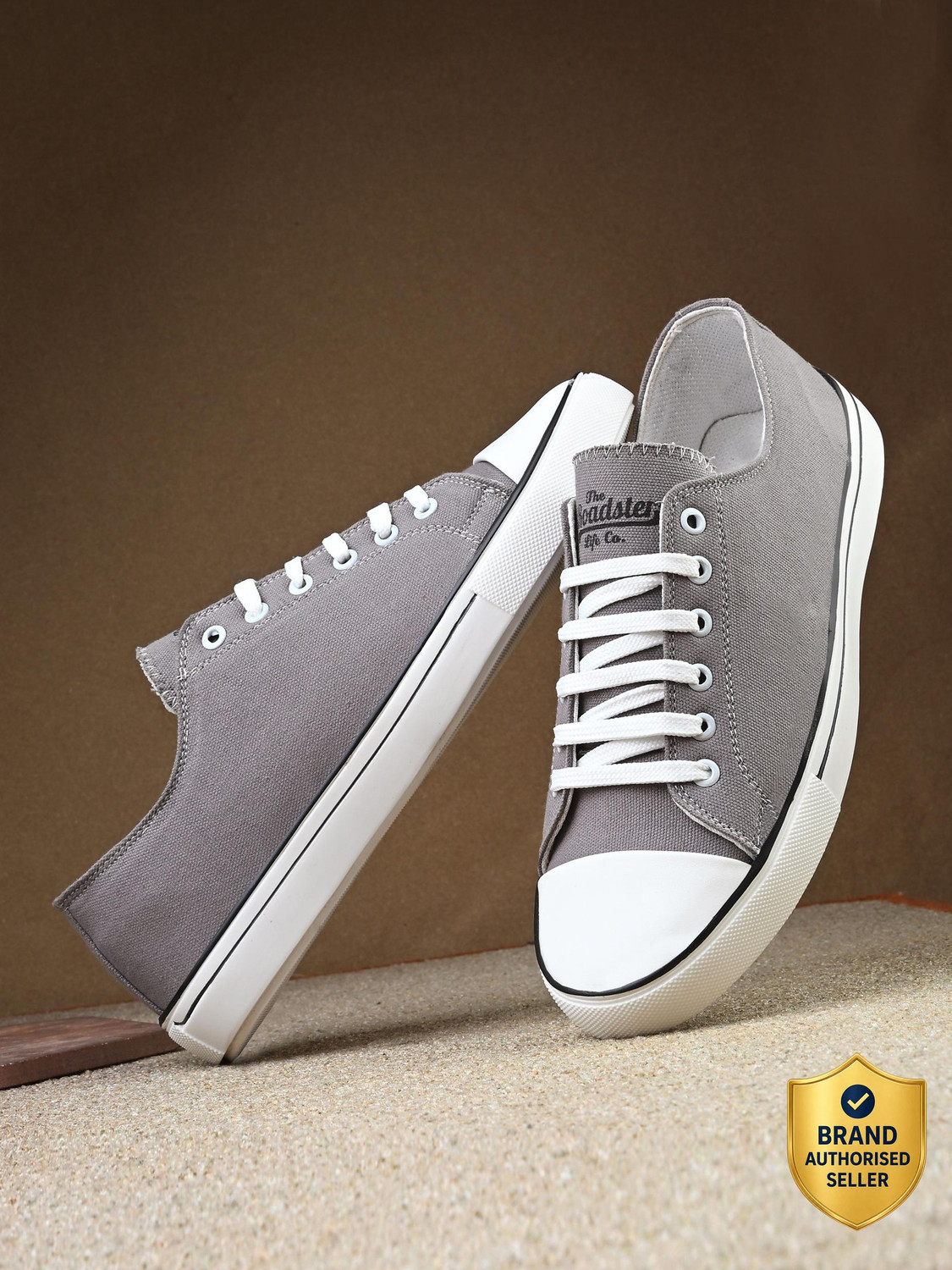 Roadster Men's Casual Sneakers - Image 1