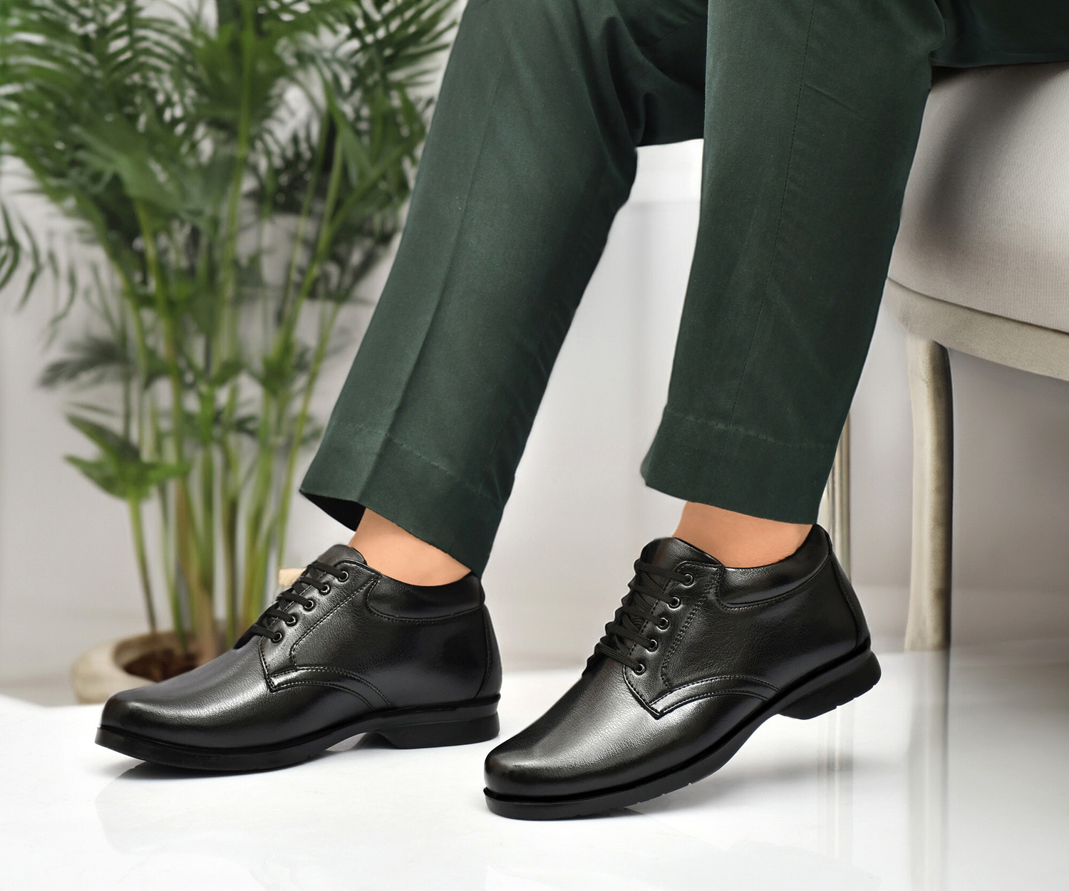 Image of Zixer Leather Mid-Top Formal Shoes Men's /Office Leather Shoe For Men /Derby Formal Shoe Lace Up For Men (Black , 8)
