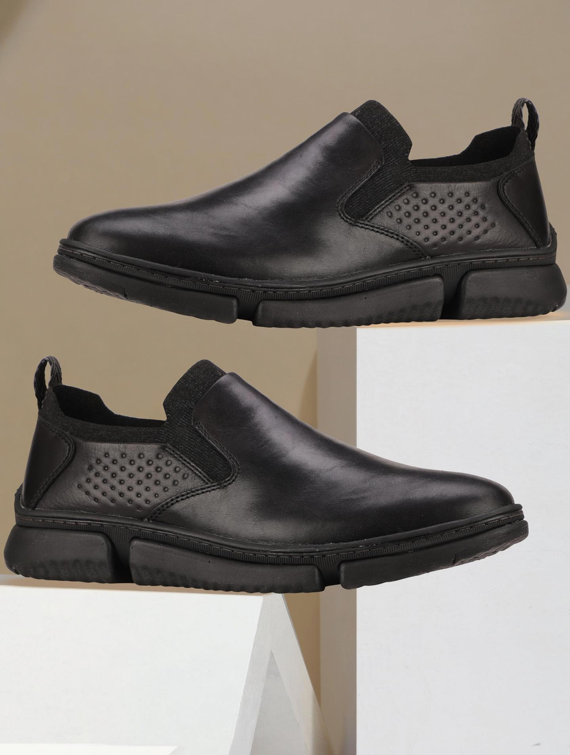 Image of HUSH PUPPIES Boots For Men (Black , 5)