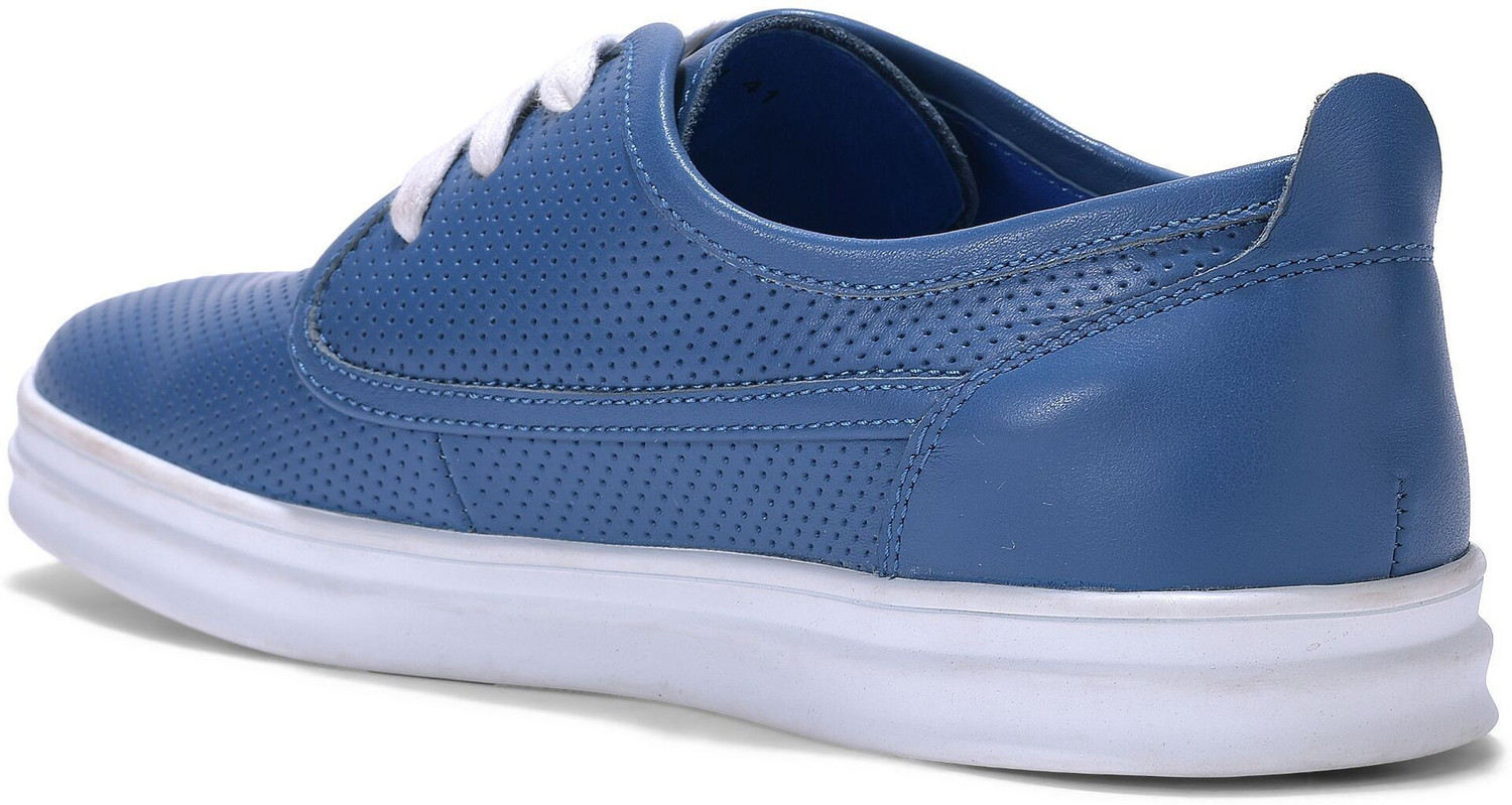 Image of WOODLAND Outdoors For Men (Blue , 10)
