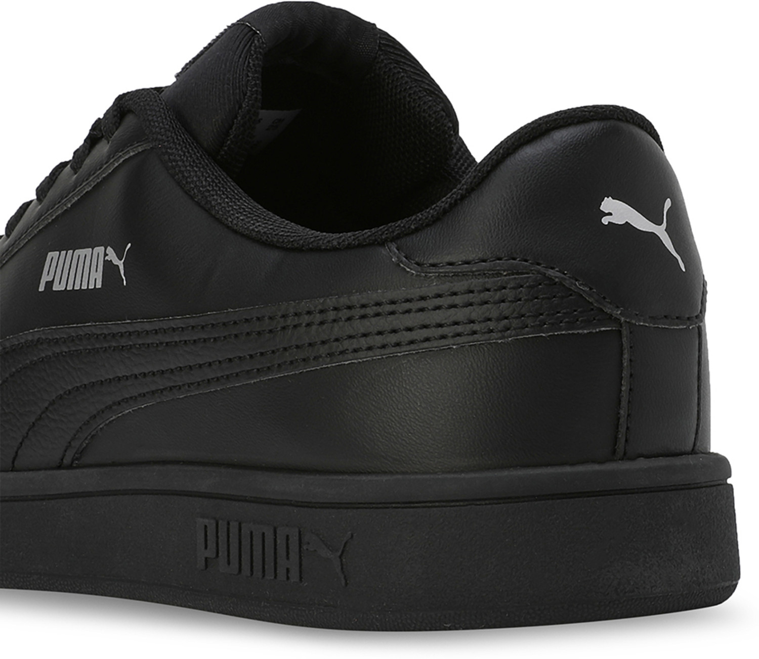 Image of PUMA Smashic Sneakers For Men (Black , 12)