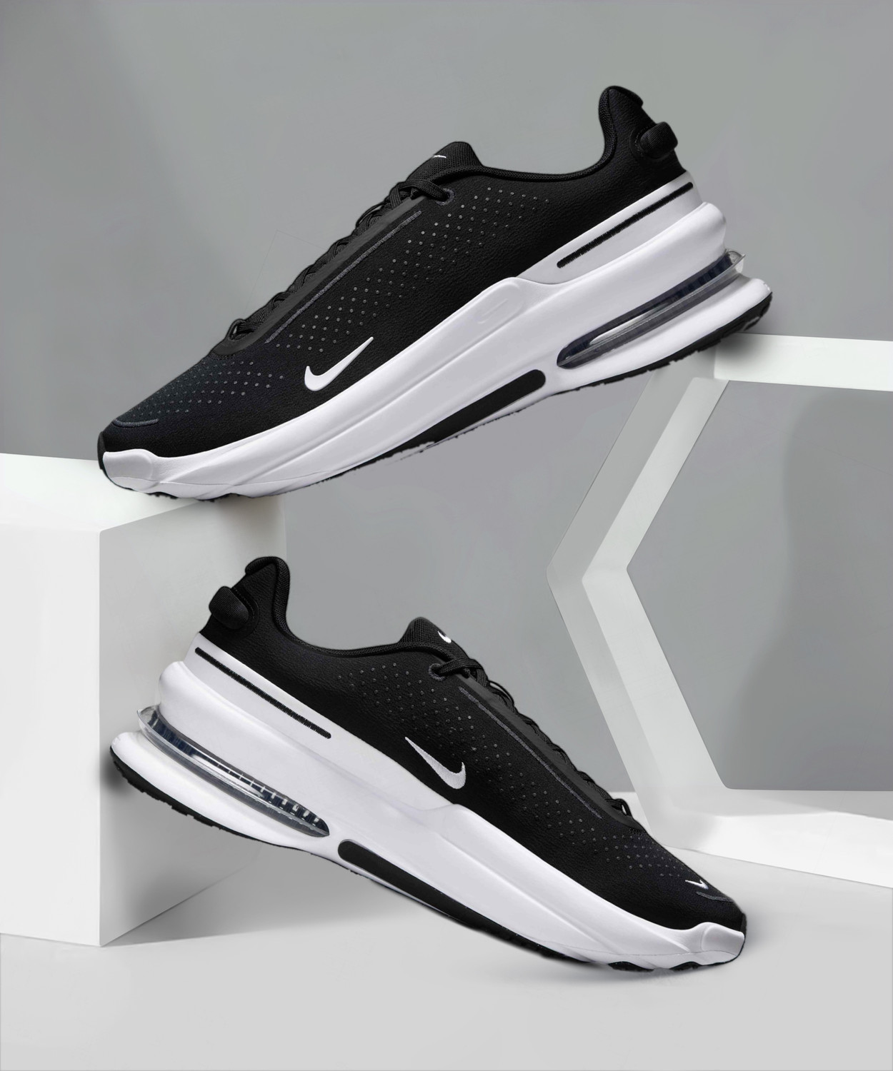 Image of NIKE Air Zoom Upturn SC Sneakers For Men (Black , 5)