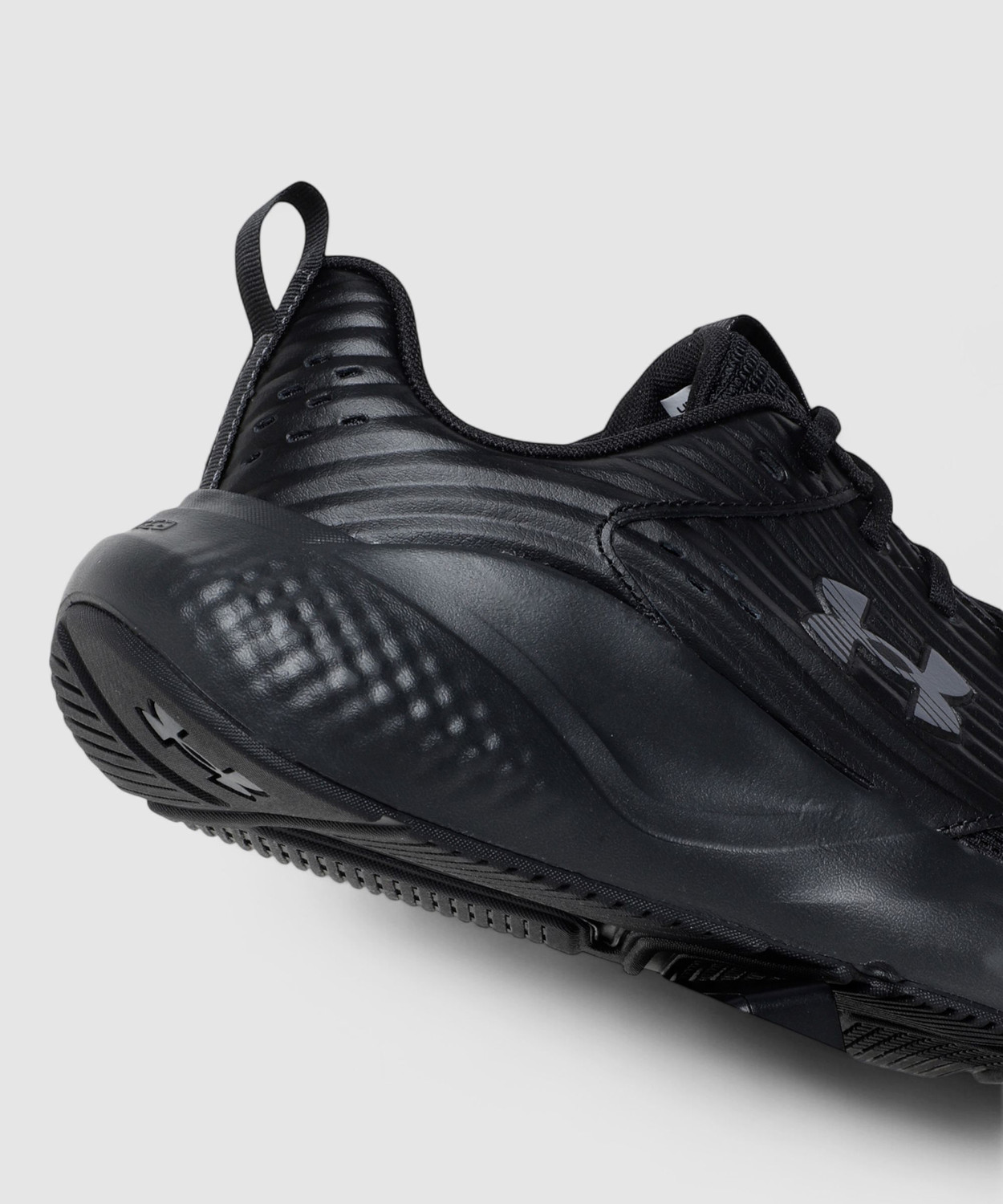 Image of UNDER ARMOUR UA Charged Commit TR 4 Training & Gym Shoes For Men (Black , 8.5)