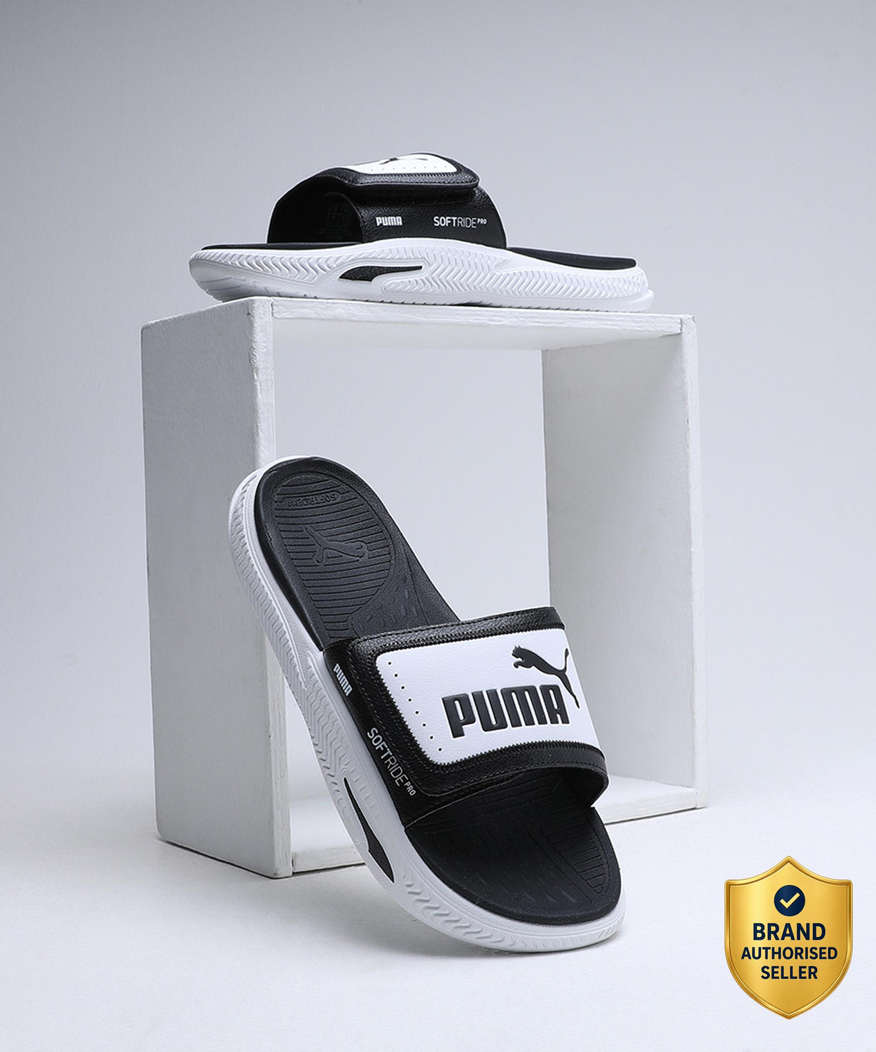 Image of PUMA SoftridePro Slide 24 V For Men (Black , 6)
