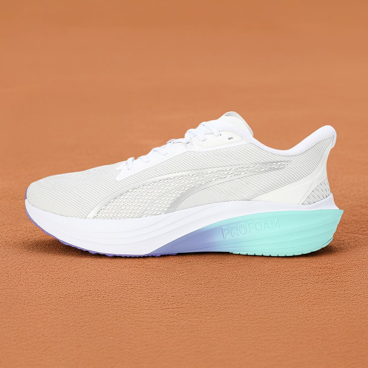 Image of PUMA Darter Pro Fade Running Shoes For Men (White , 6.5)