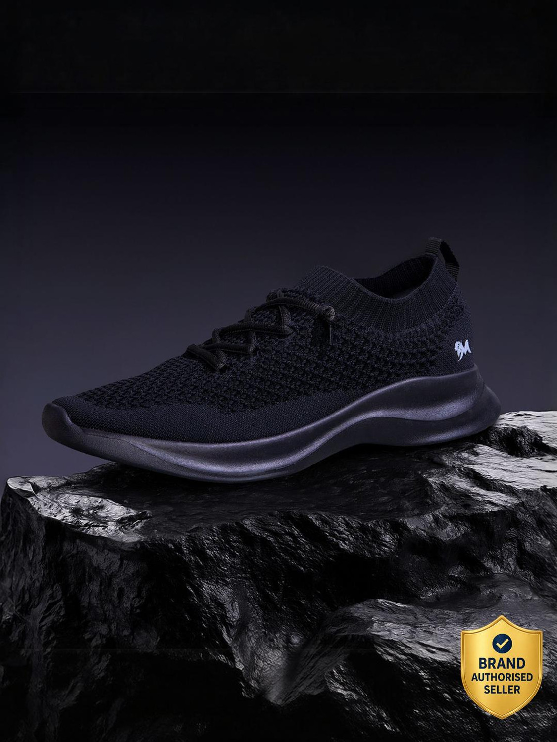 Image of Skechers GO RUN RAZOR TRL - 2 Sneakers For Men (Black , 7)