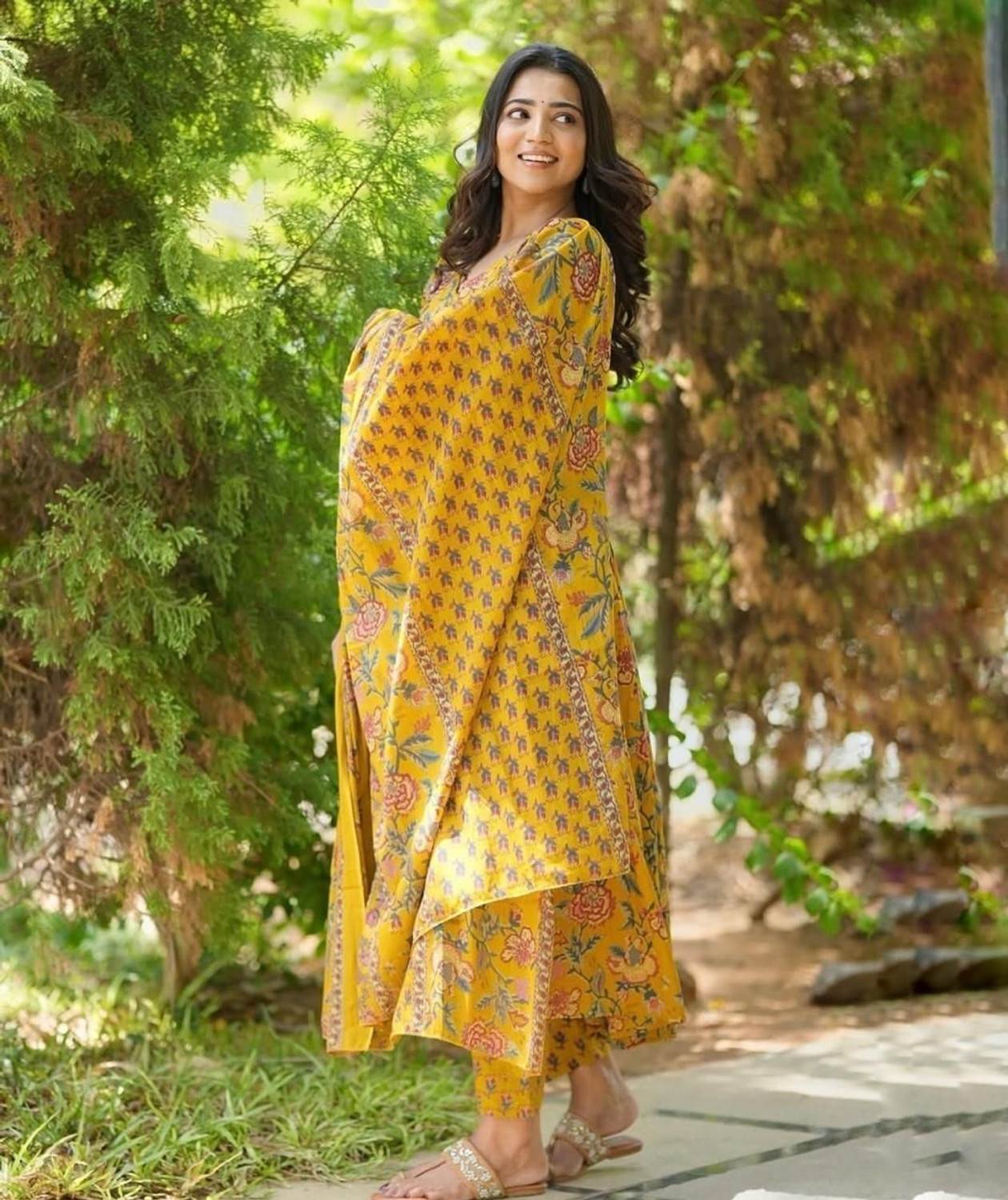 Image of Apparelia Women Viscose Rayon Kurta Pant Dupatta Set