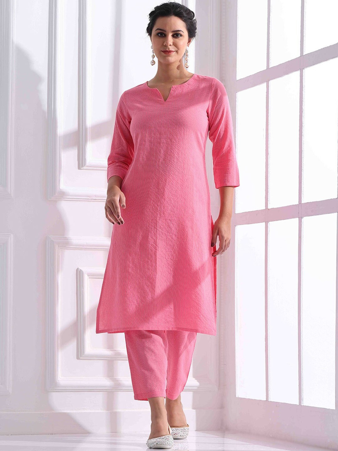 Image of HouseOfCommon Women Cotton Blend Kurta Pant Set