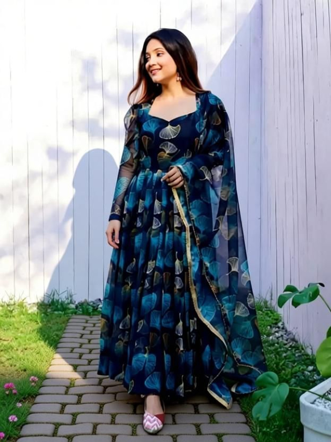 SHISHKALA Women Kurta and Dupatta Set Price in India - Buy SHISHKALA Women Kurta...