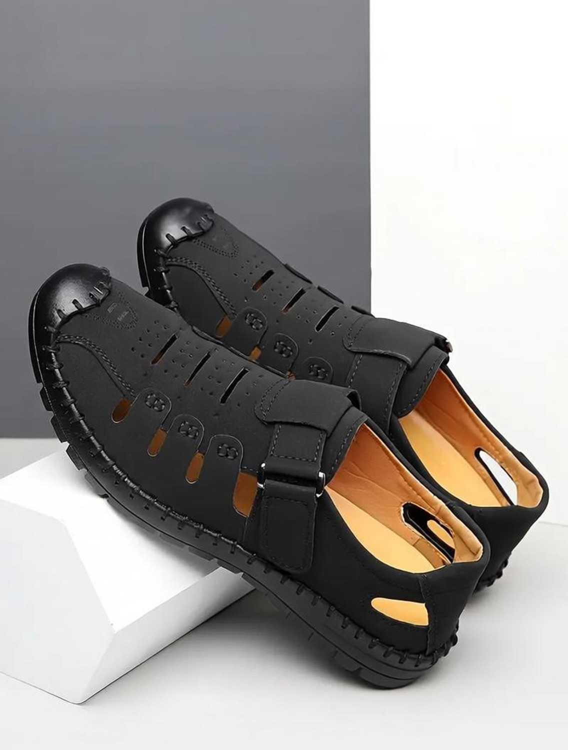 Image of house of common Men Sandal (Green, Olive , 9)