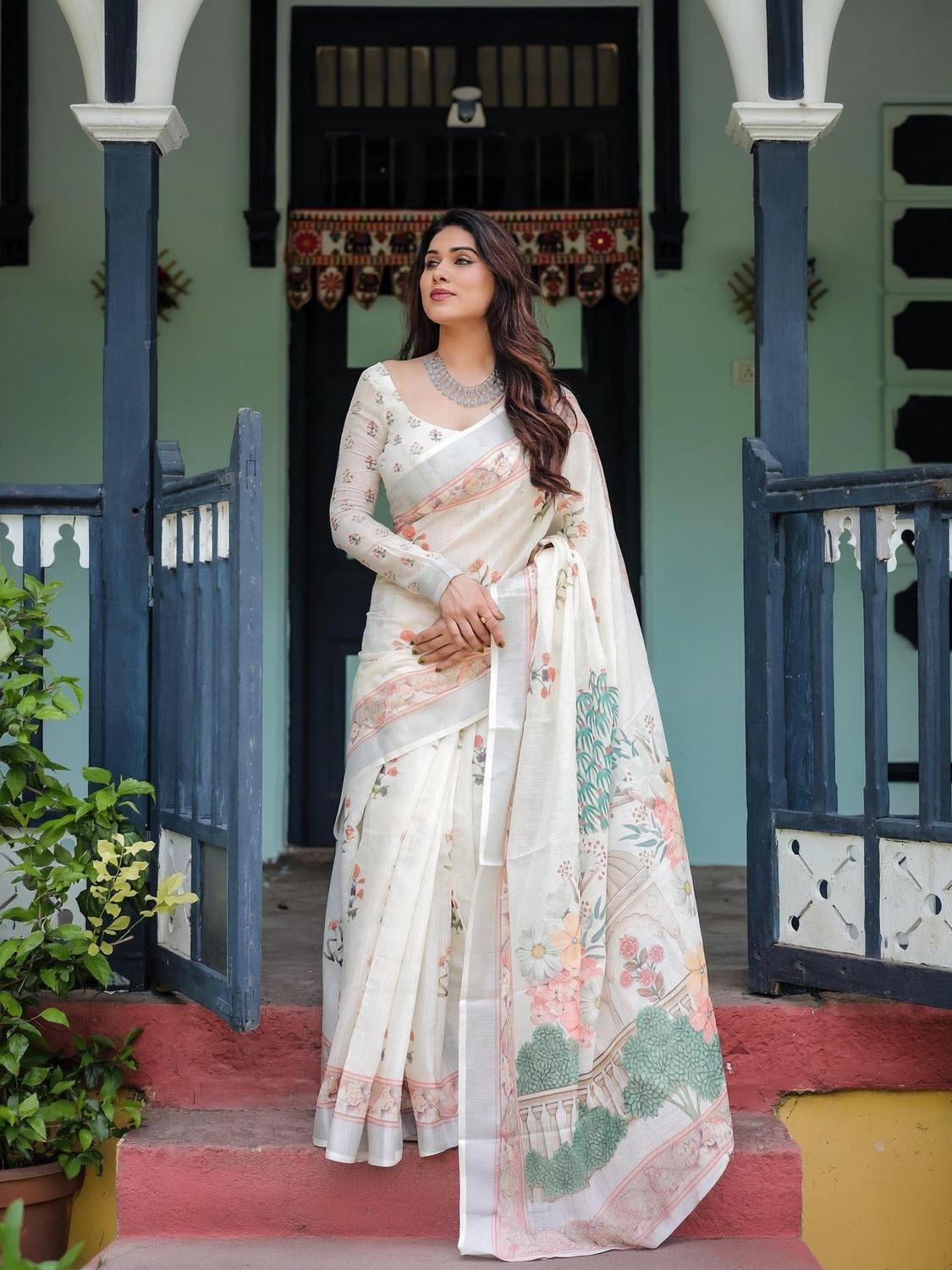 Image of kraddle Floral Print Bollywood Organza Saree (White)