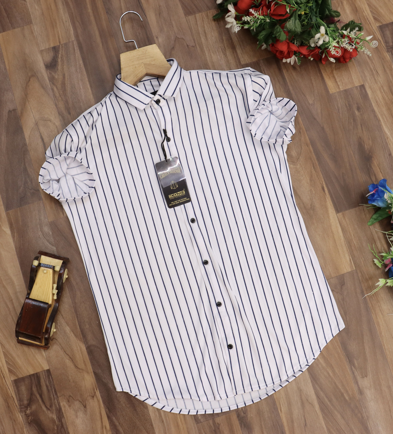 Image of Trishiv Men Regular Fit Striped Cut Away Collar Casual Shirt