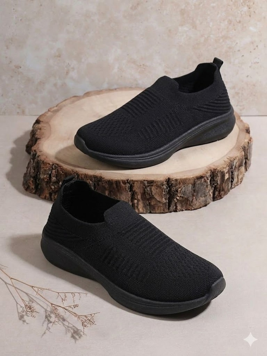 Image of CAMPUS PLUZZ Walking Shoes For Women (Black , 7)