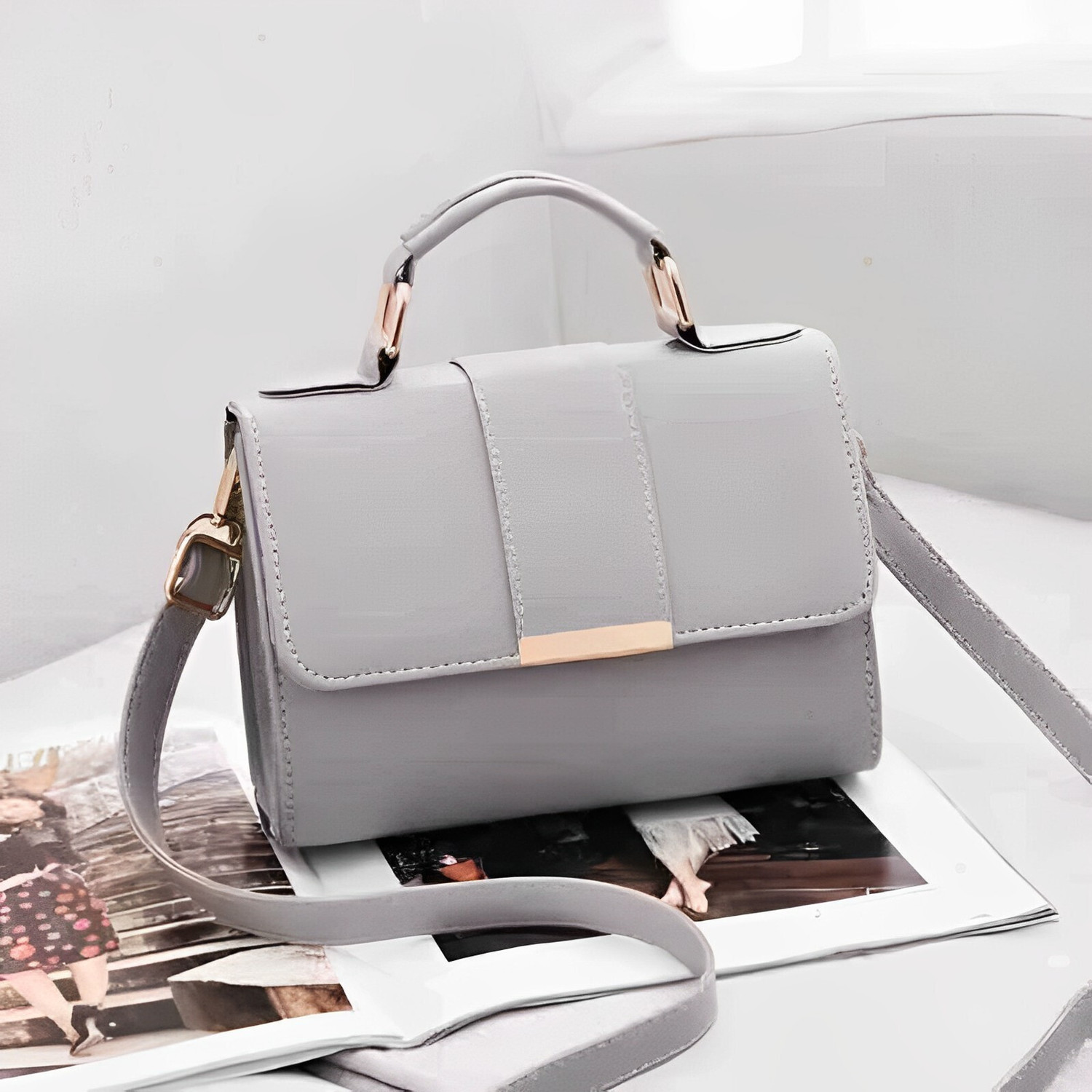 Image of Cleto Women Beige Shoulder Bag
