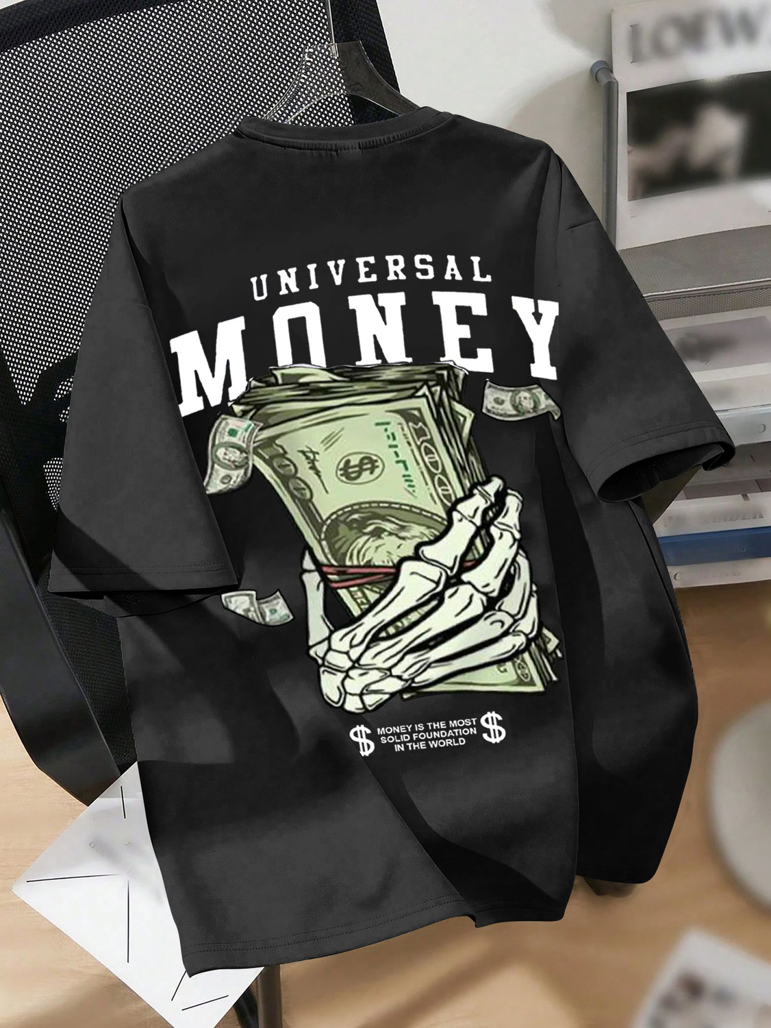 LGR FASHION Men Black Cotton Blend T-Shirt - Image 1