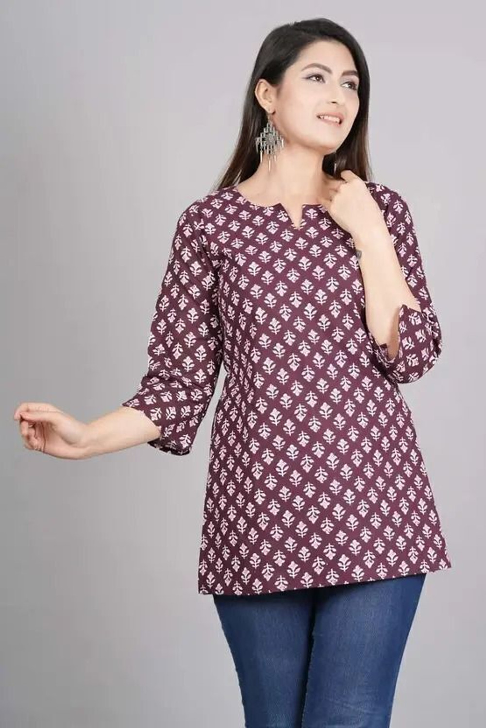 Image of Kavisaa Casual Regular Sleeves Printed Women Dark Blue Top