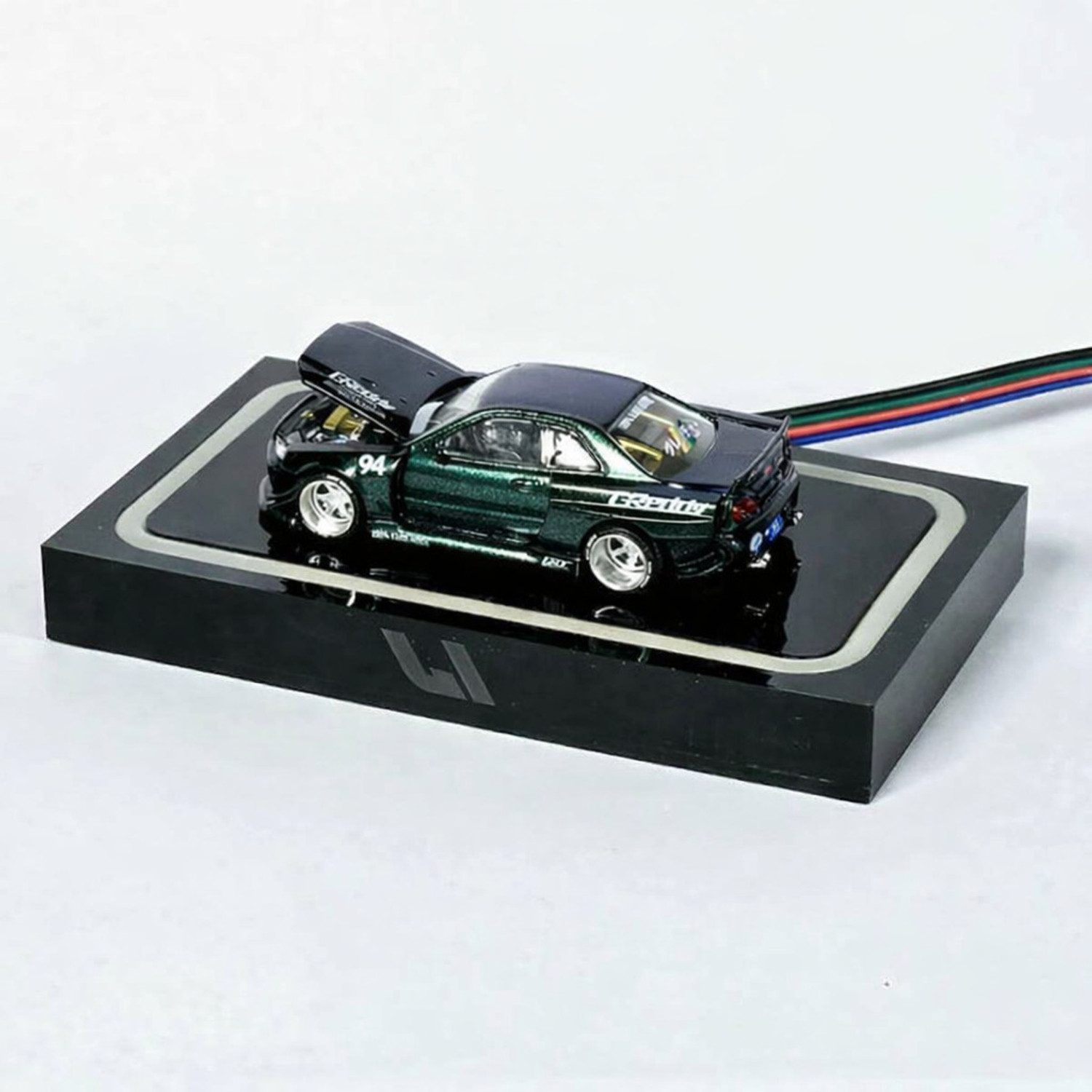 Image of Fancy Things Fancythings LED Car Glow Base Display Stand for 1:64 & 1:43 Scale Model Cars Decorative Showpiece - 1.5 cm (Ceramic, Black)