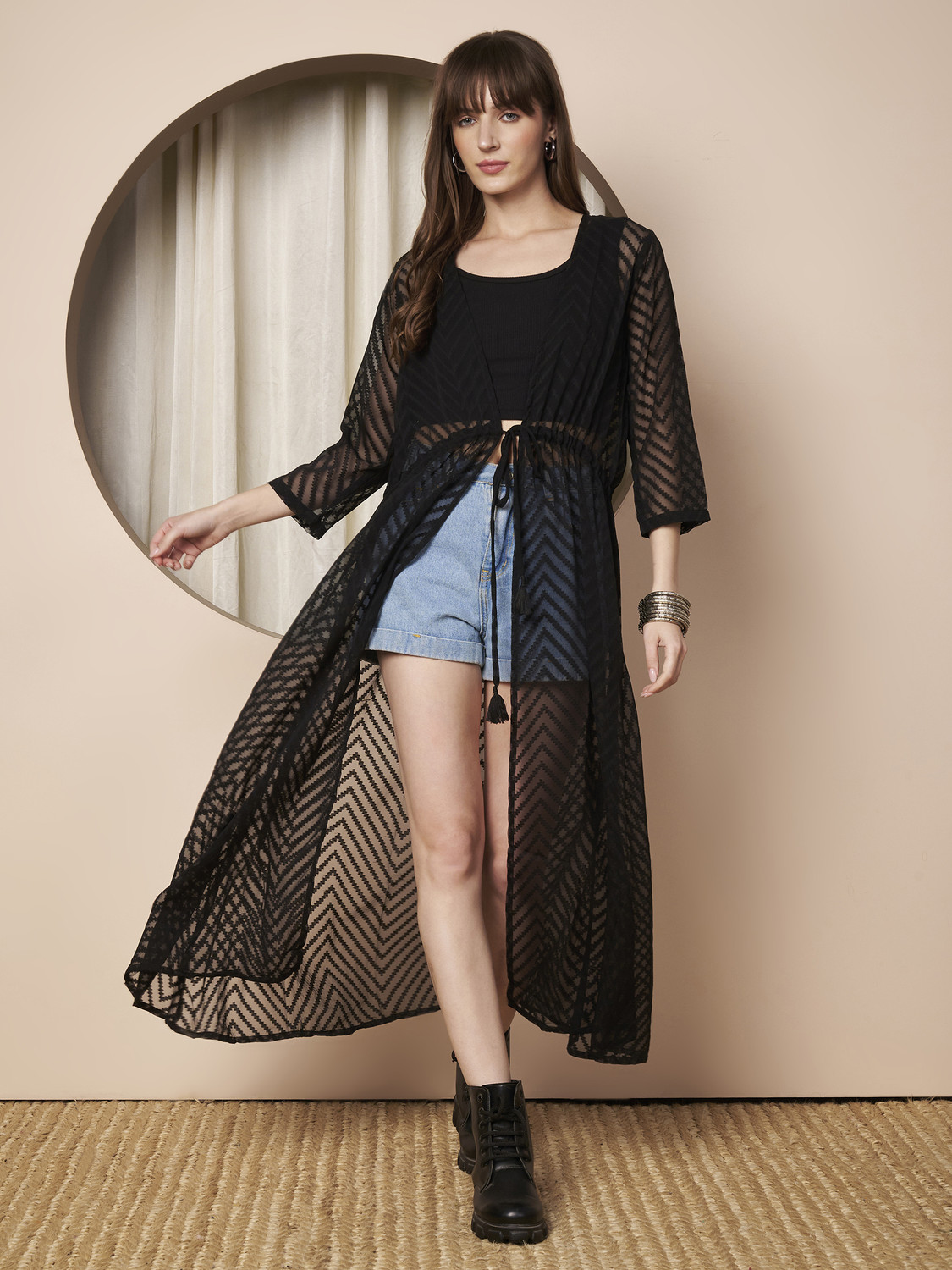 Image of Sera Women Longline Full Sleeve Black Shrug