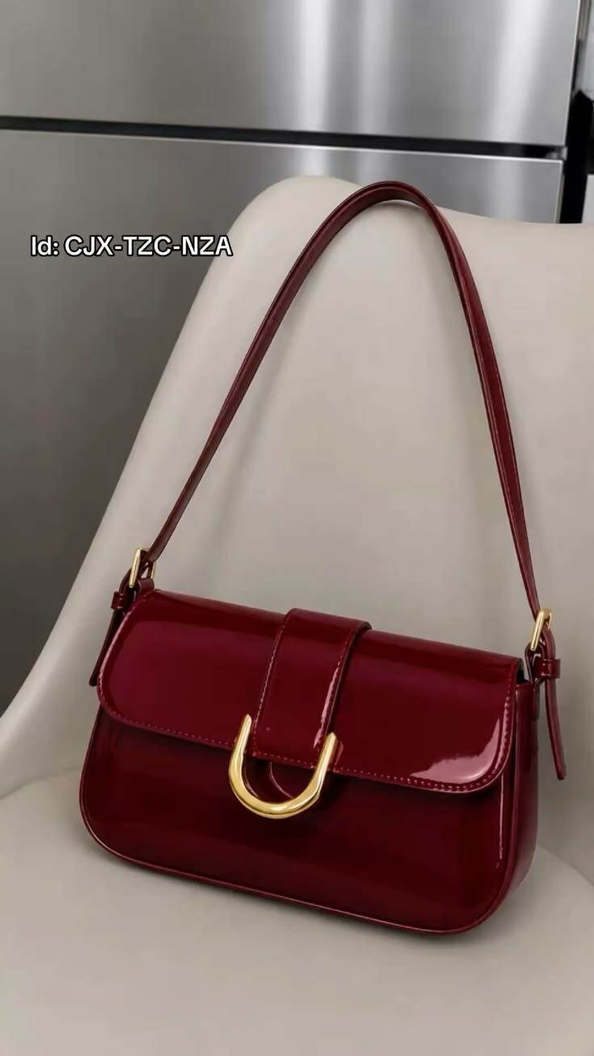 carryuxe Maroon Women Shoulder Bag Luxury Look Patent Leather Sling Shoulder Bag