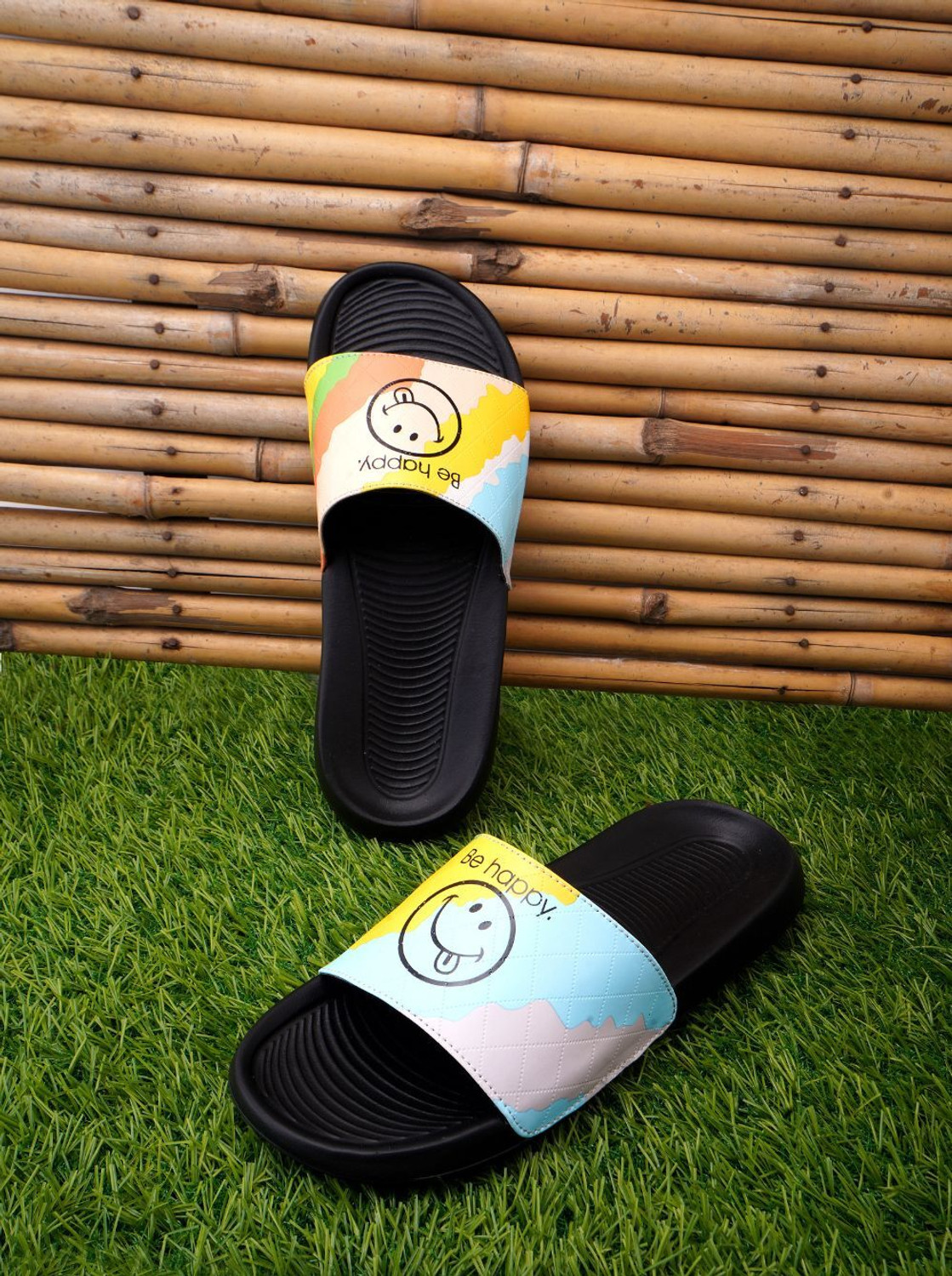 Image of Foot Print Men Slides (Black, Green , 9)