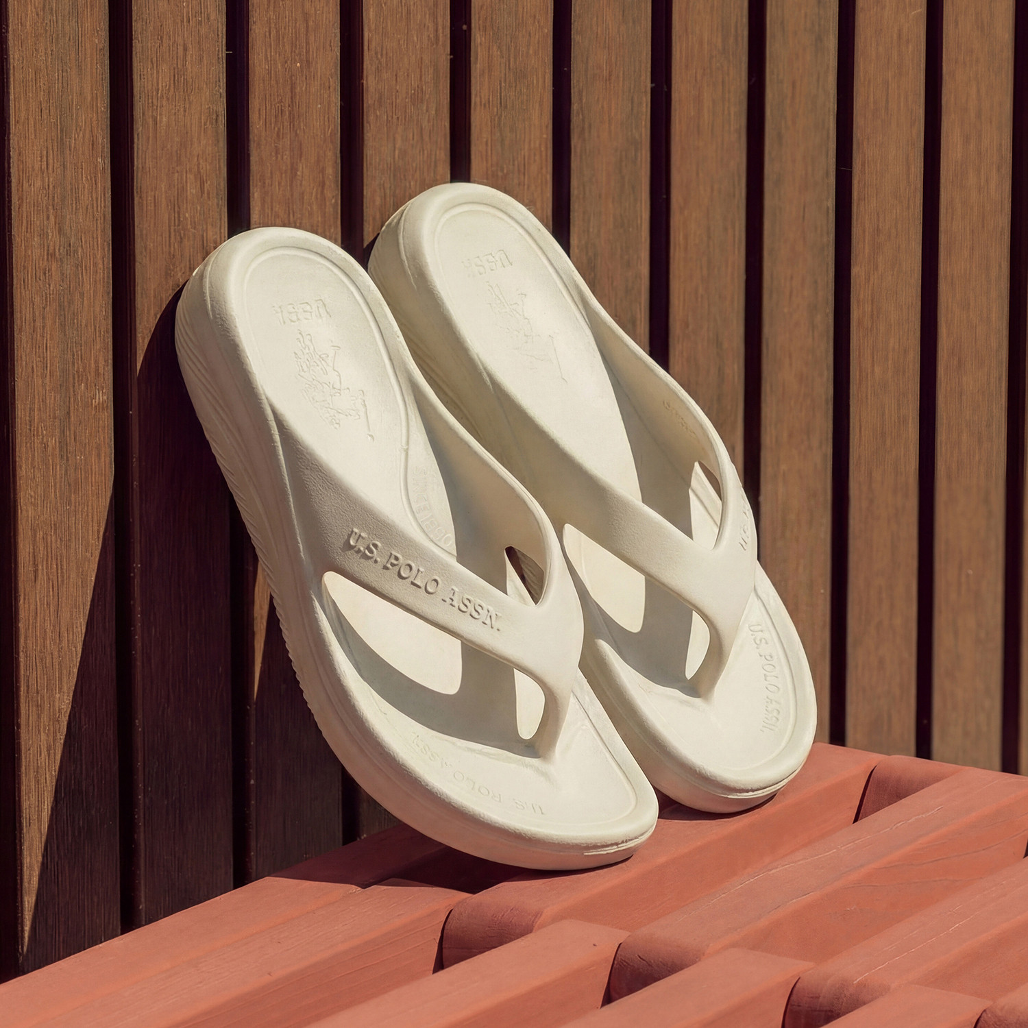 Image of CROCS Bayaband Men Flip Flops (White , 10)
