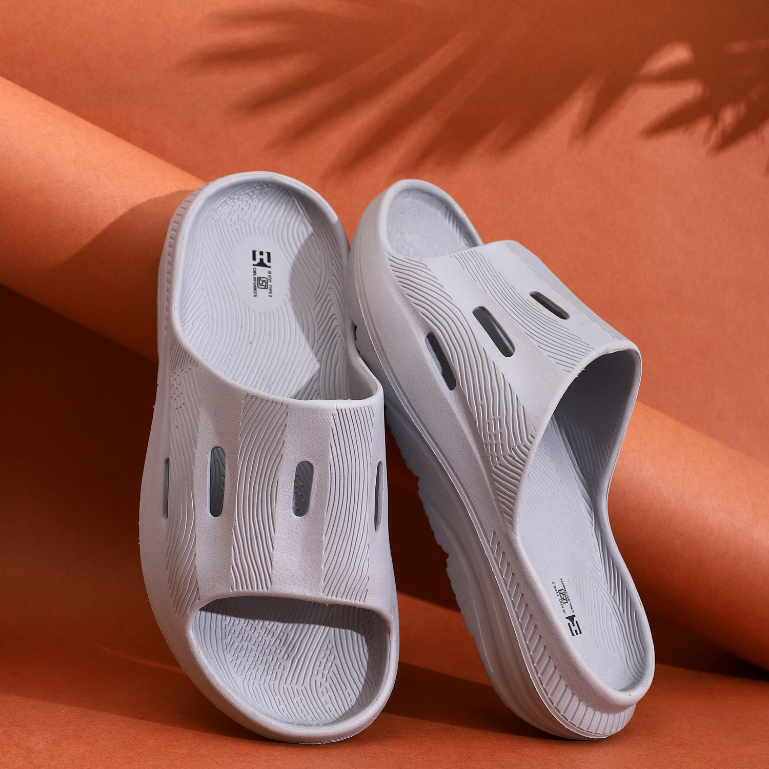 Image of BIRKENSTOCK Men Slides (Black , 8)