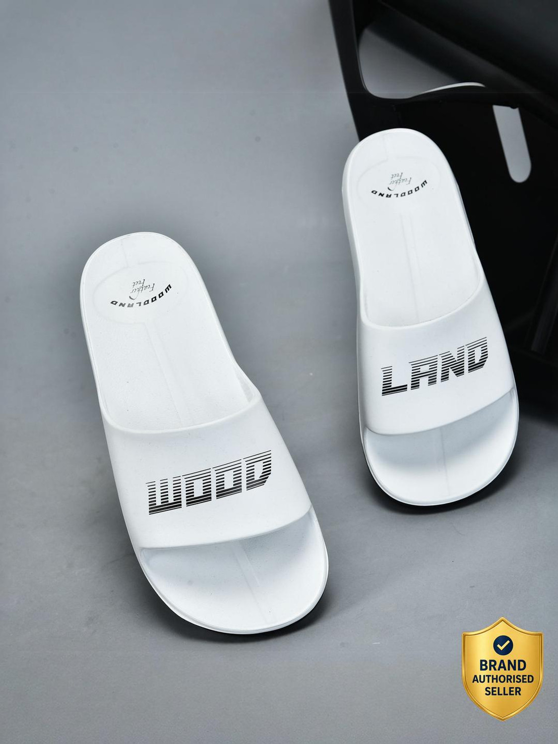 WOODLAND Men Lightweight Cushioned Slides - Image 1