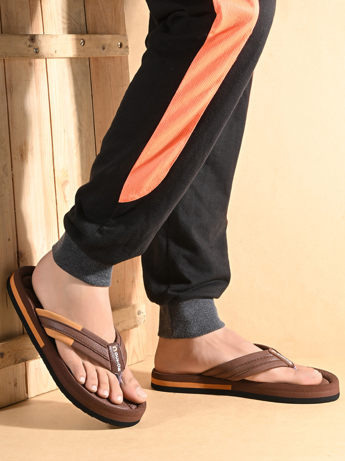 Image of Abros Men Slippers (Black , 6)
