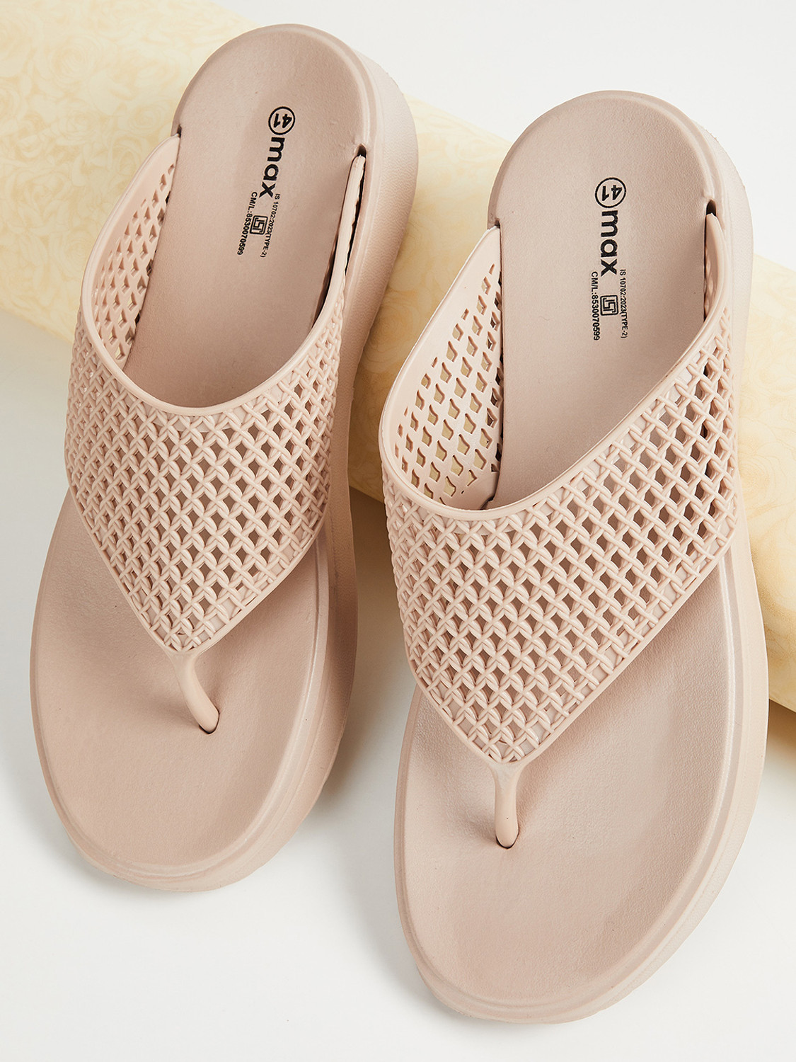 Image of SOLETHREADS REBEL SALLY Supersoft, PINK Women Flip Flops (Pink , 3)