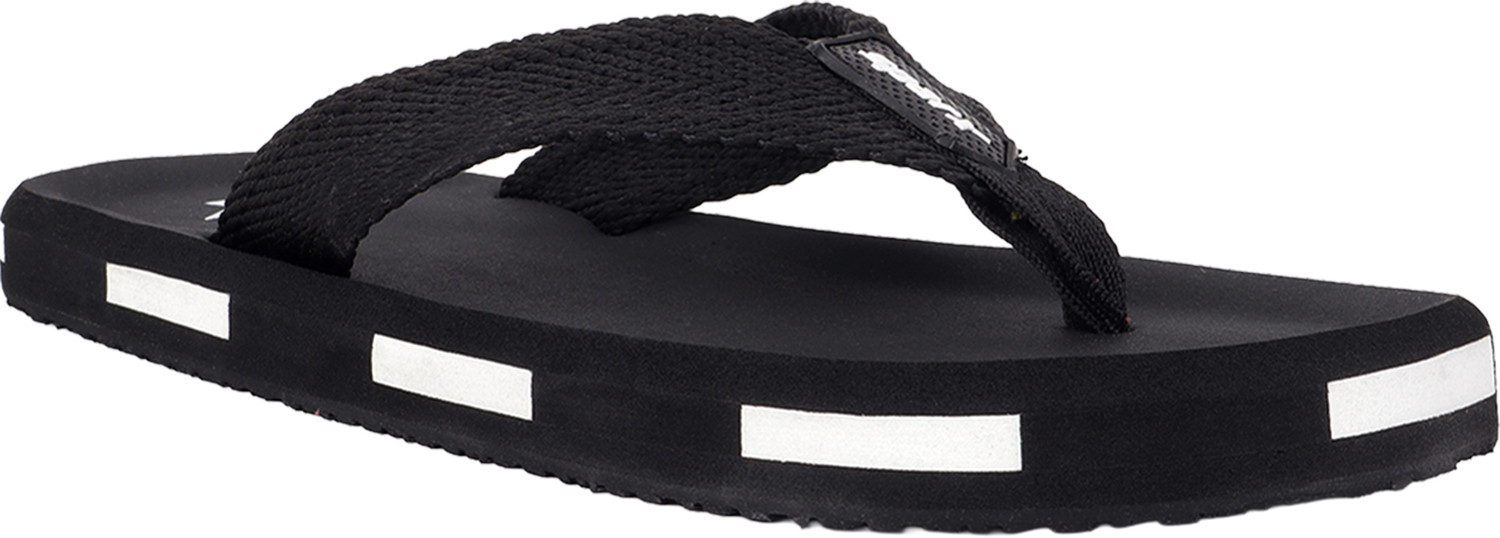 Sparx Men Black Flip Flops - Image 6