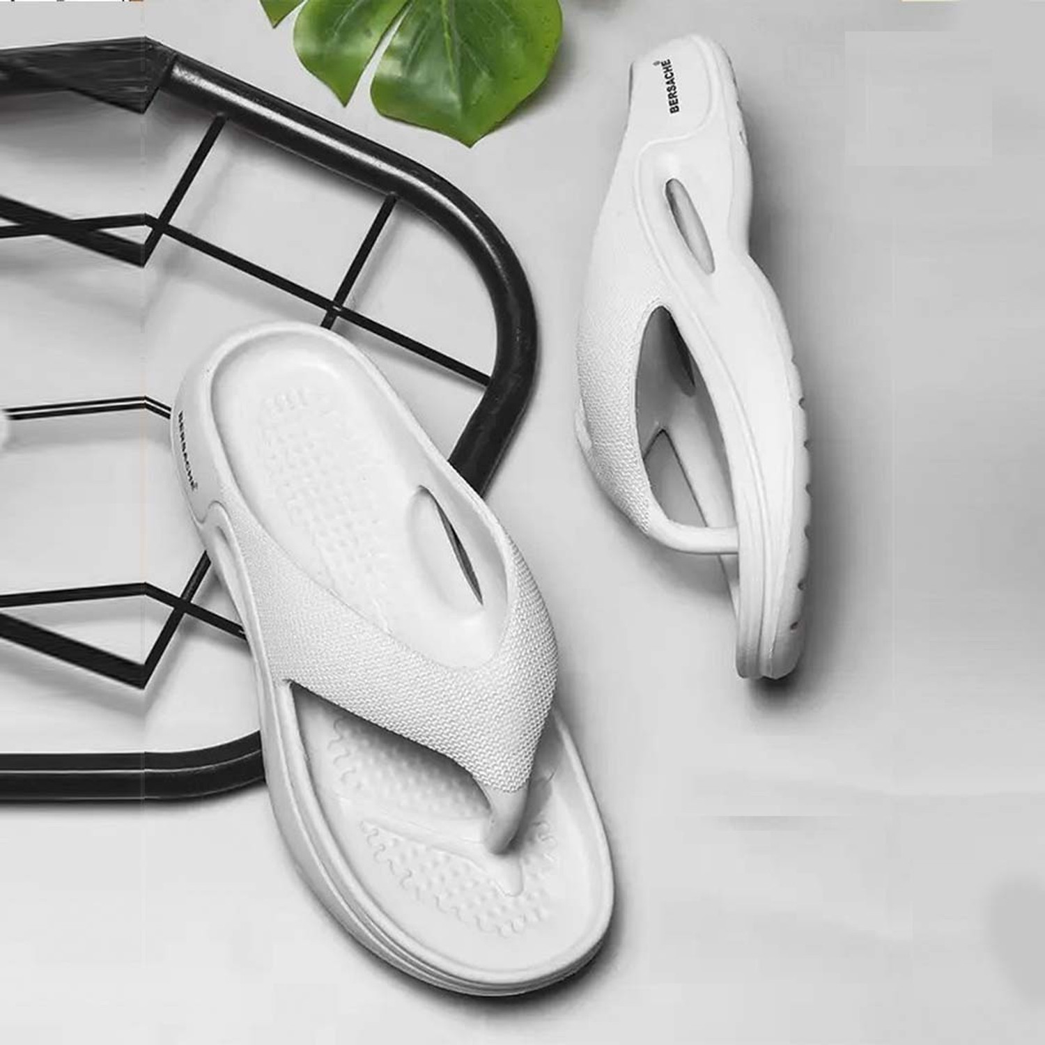 Image of CROCS Bayaband Slide Men Flip Flops (Grey , 4)