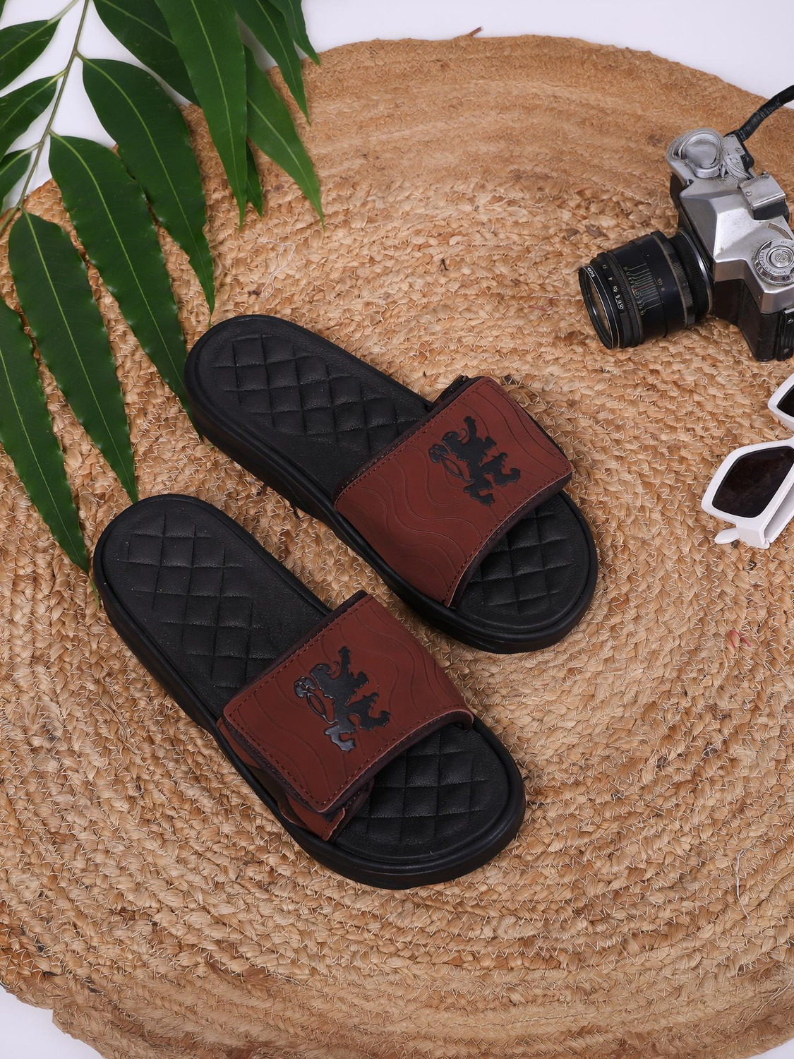Image of RED TAPE Men Slides (Red, Black , 10)