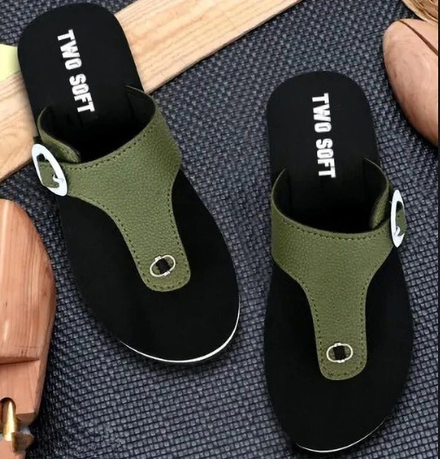 Image of FLITE Women Flip Flops (Black, Black , 3)