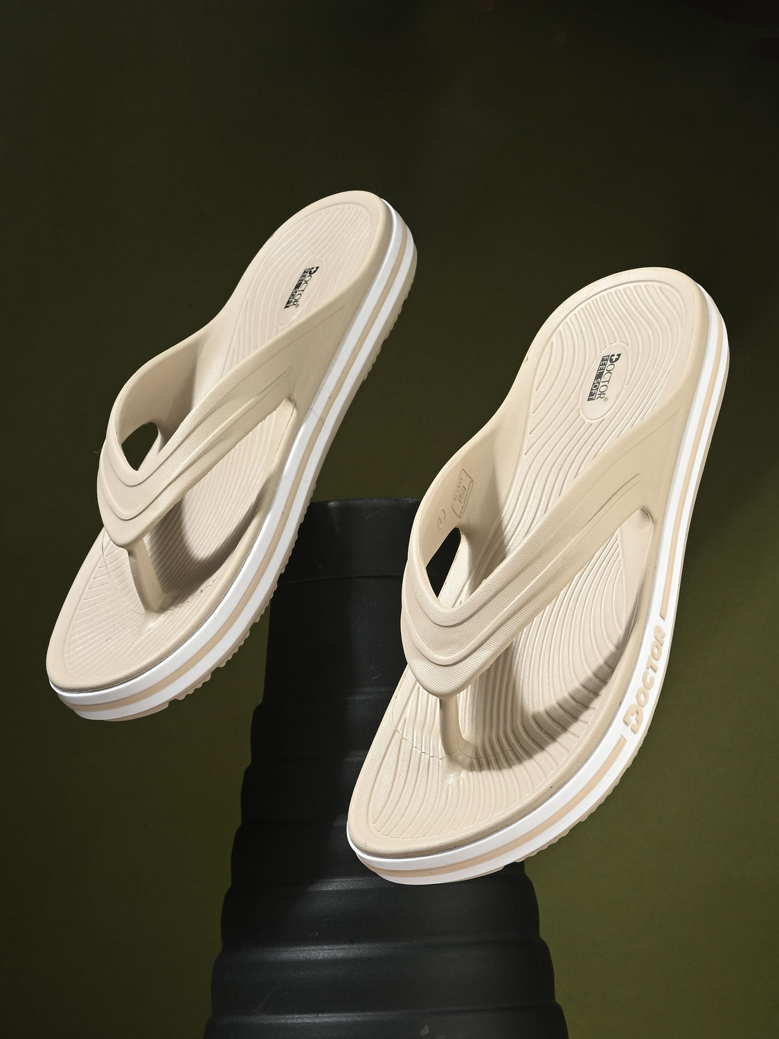 Image of Bata Men Flip Flops (Olive , 11)