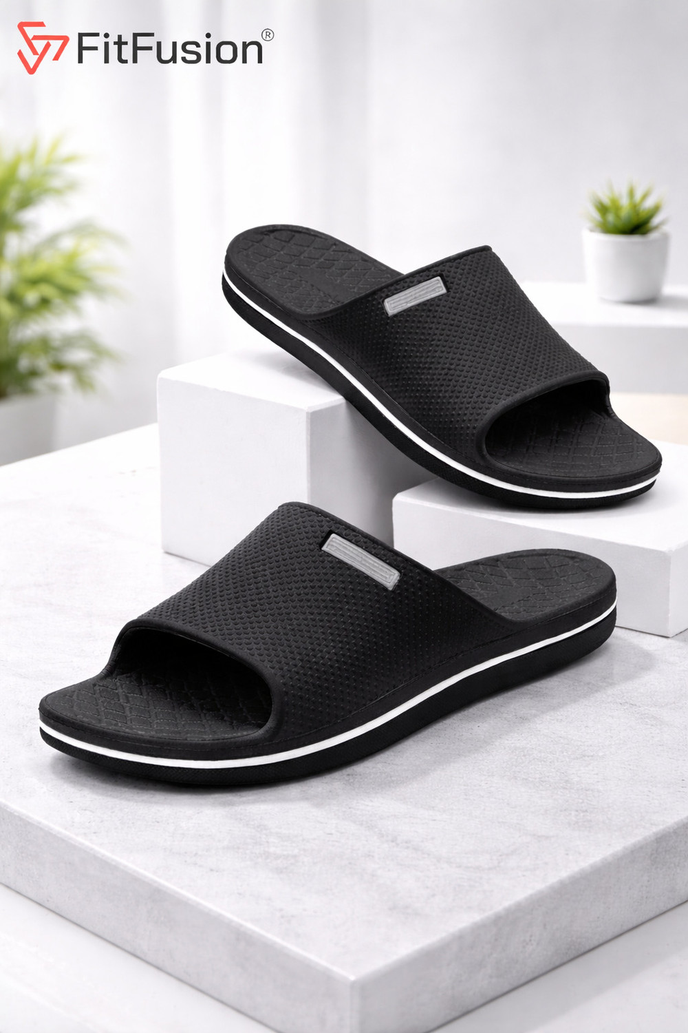 FitFusion Men Slides Black Size 7 - Image 1