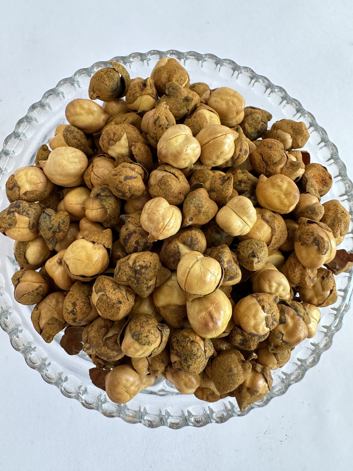 Image of BR CART Whole Salted Roasted Bhuna Chana (Desi Roasted Chickpeas) | Desi Sika Chana Chana (100 g)