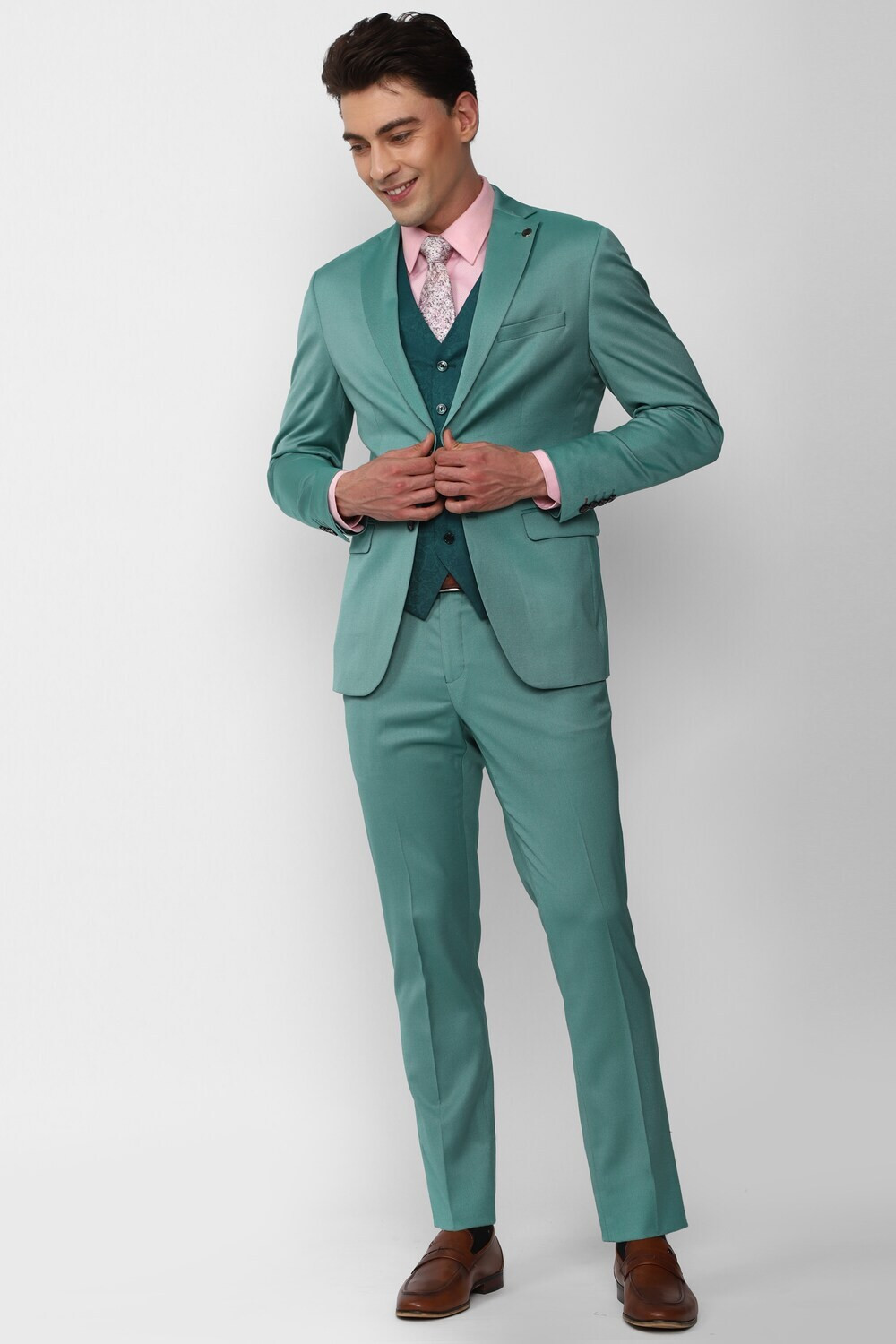 Image of PETER ENGLAND Men Single Breasted - 2 button Solid Suit