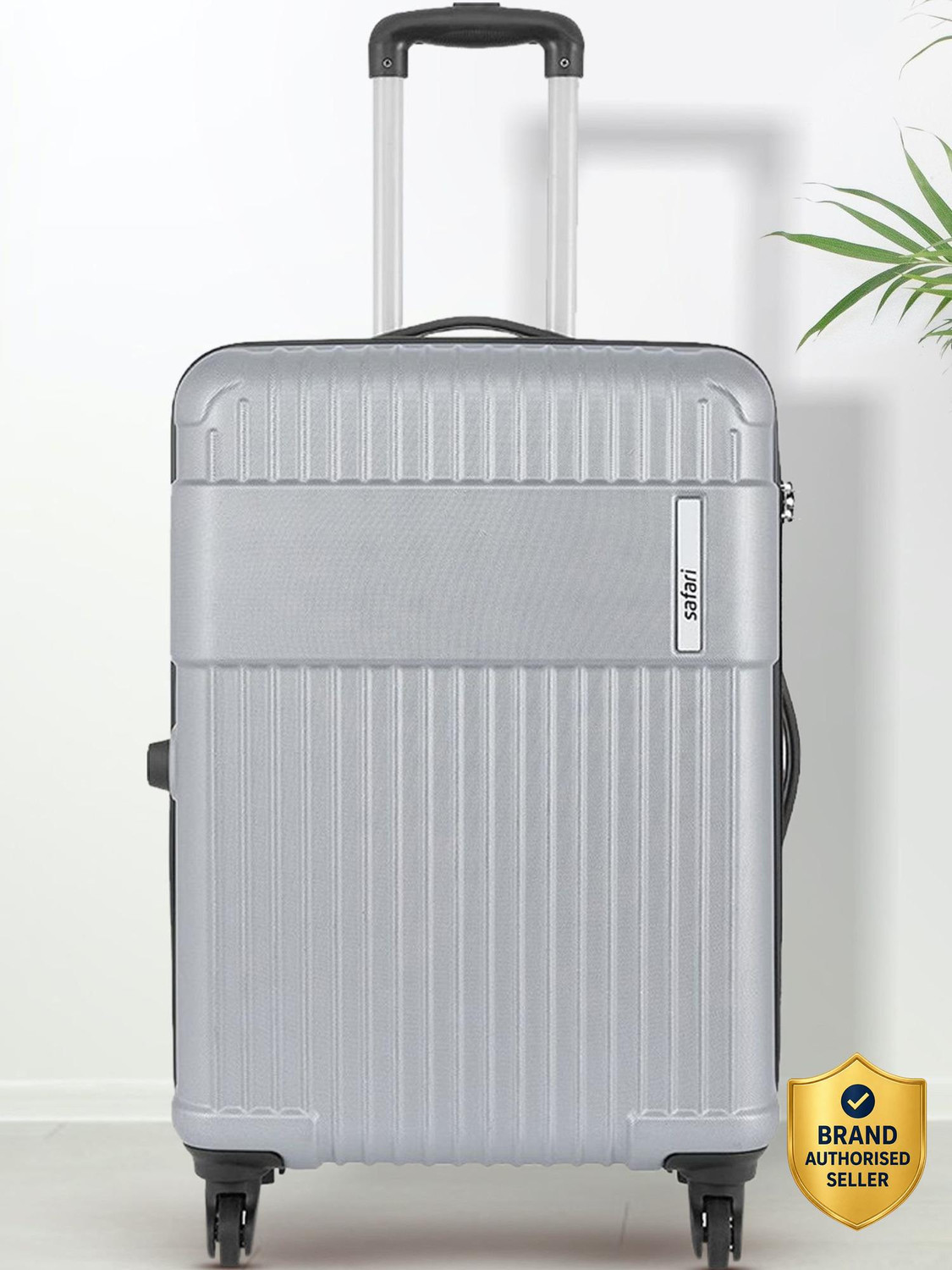 SAFARI STEALTH 65 25 inch 4 Wheel Suitcase - Image 6