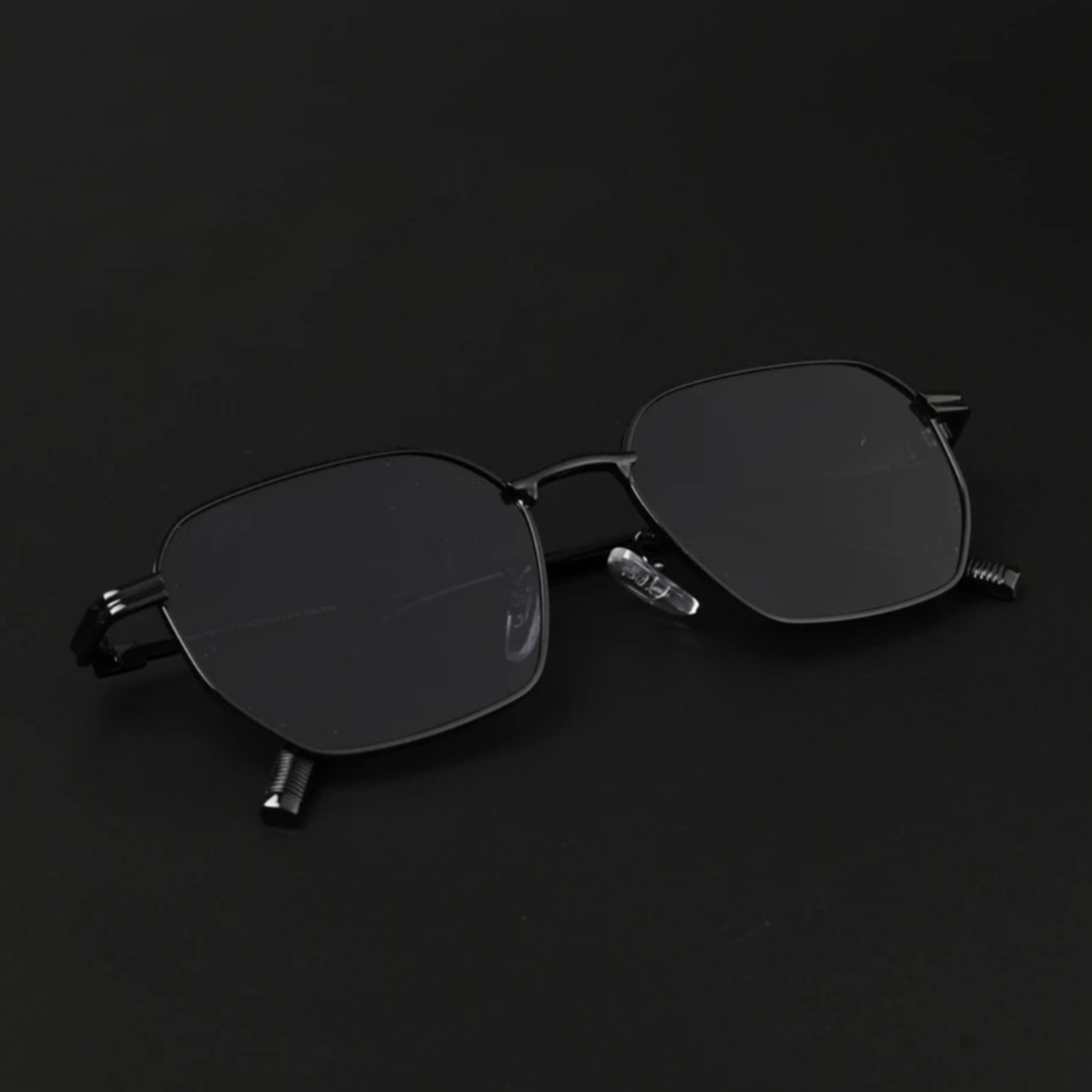 Image of eyedens UV Protection Round Sunglasses (Free Size) (For Men & Women, Black)