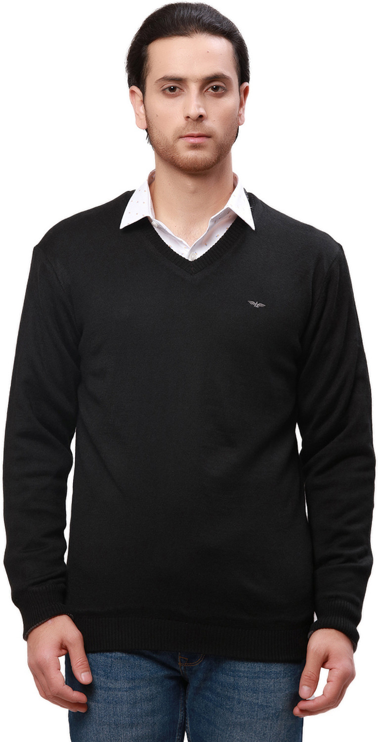 Image of MONTE CARLO Men Solid V Neck Grey Sweater