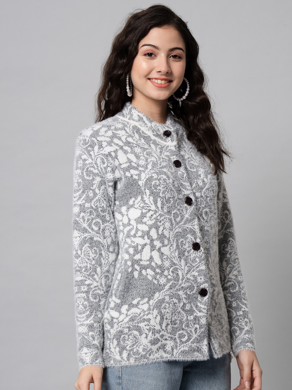 Image of eWools Women Floral Print Round Neck White Sweater