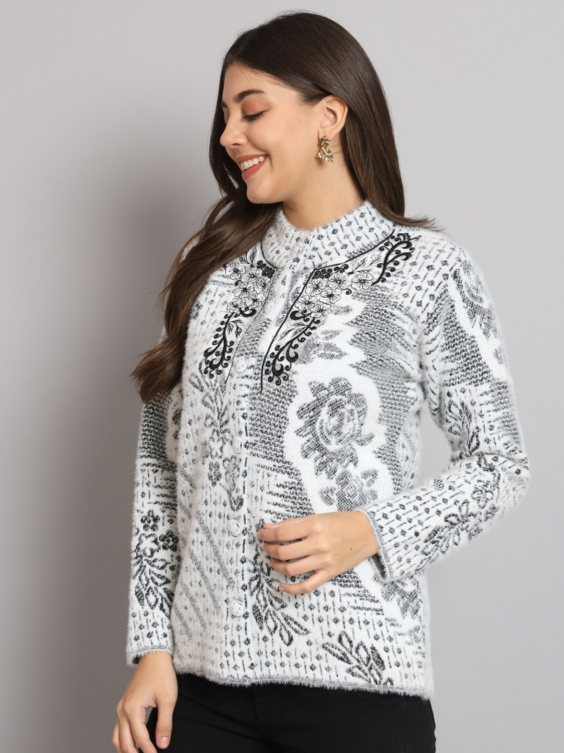 Image of eWools Women Floral Print Round Neck White Sweater
