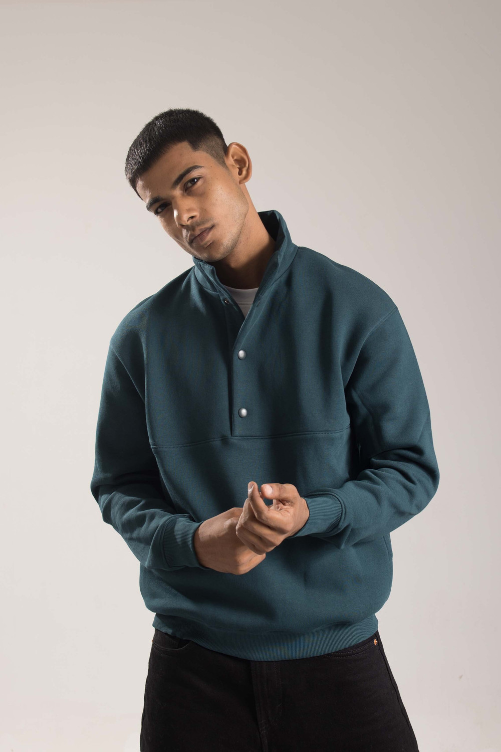 Image of Oneway Men Full Sleeve Solid Sweatshirt