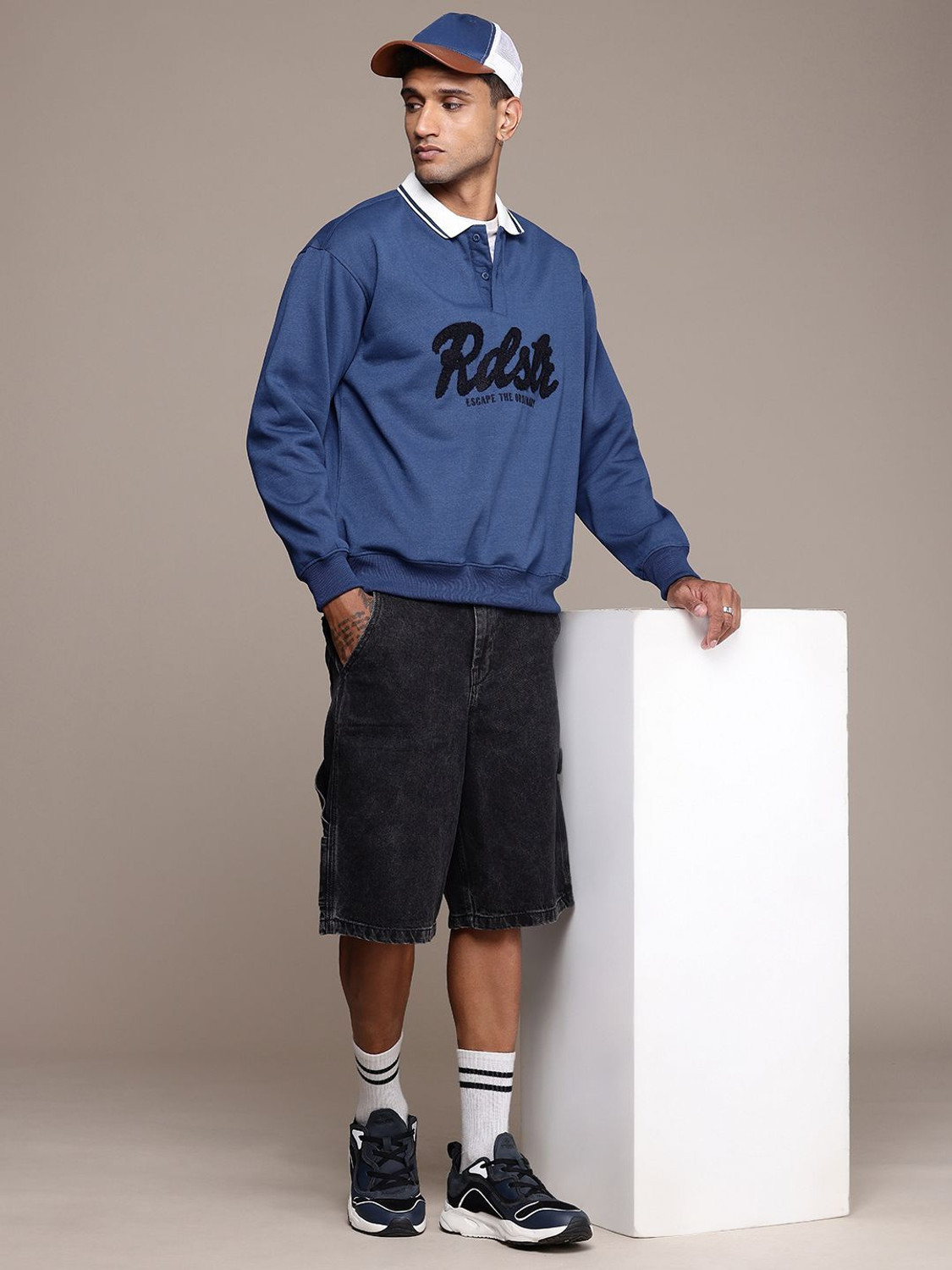 Image of Roadster Men Full Sleeve Solid Sweatshirt
