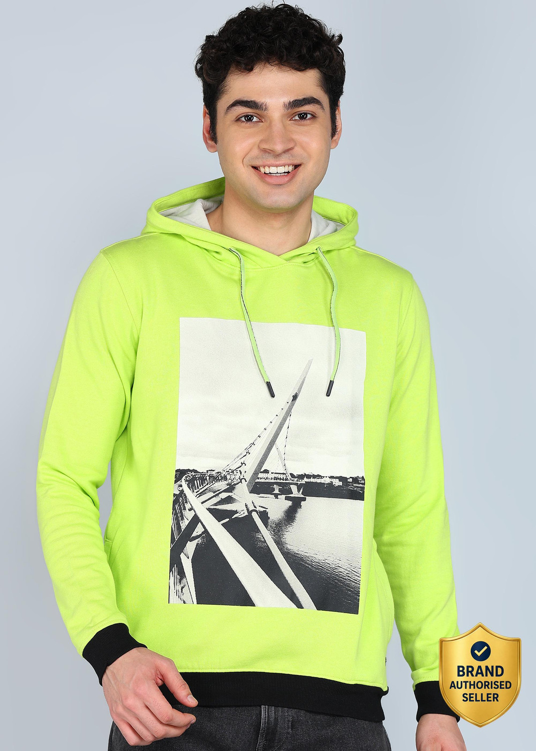 Image of PARK AVENUE Men Full Sleeve Solid Hooded Sweatshirt