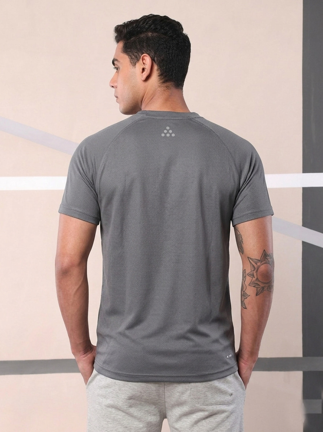 Image of HEPAKA Men Solid Round Neck Polyester Grey T-Shirt