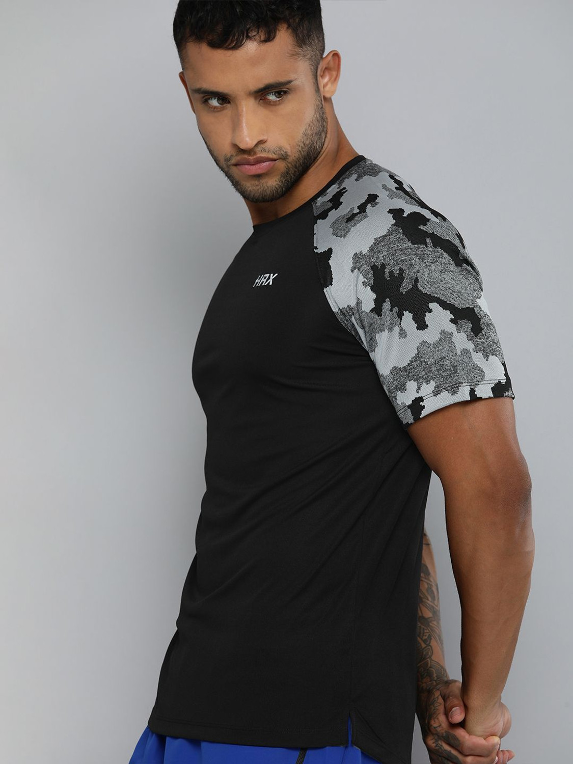 Image of LAVRON Pack of 2 Men Solid Crew Neck Cotton Blend Black, Grey T-Shirt