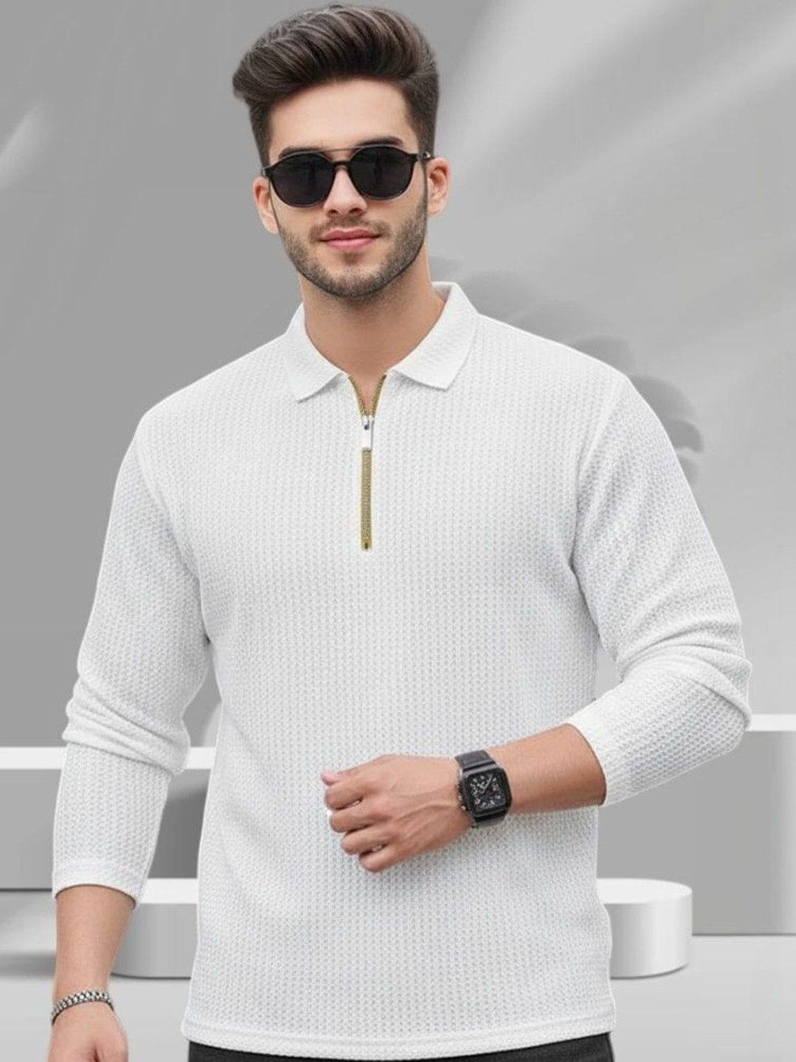 Image of Pellitory Men Striped Zip Neck Cotton Blend White T-Shirt